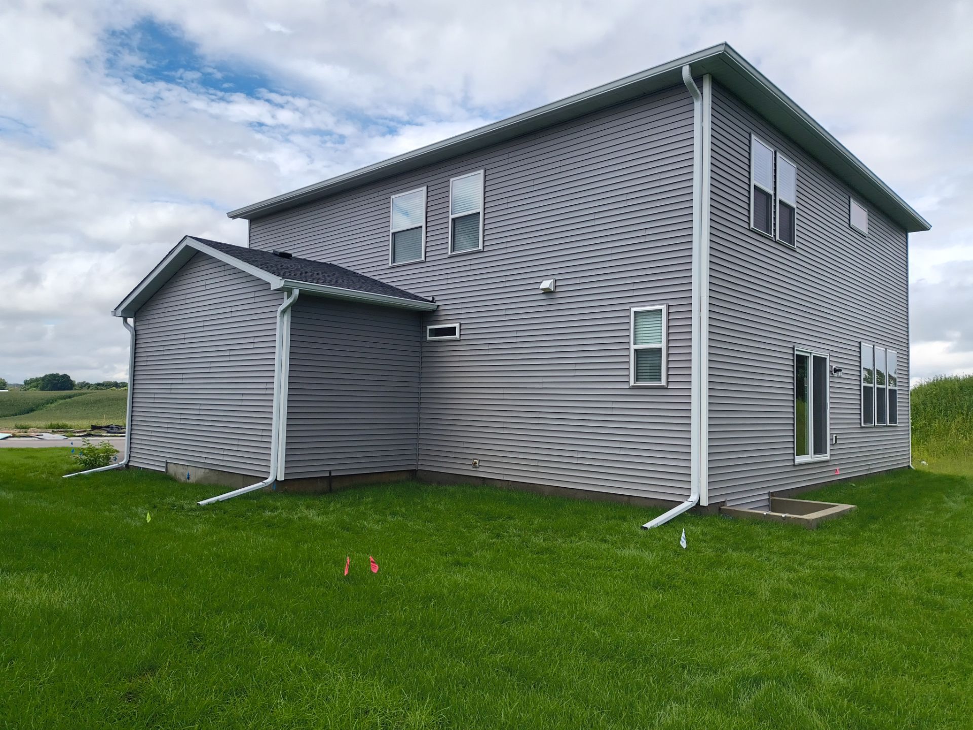 6-Inch Seamless Gutter Installation – Farmington, MN by Next Level Seamless Gutters / Exteriors Inc.