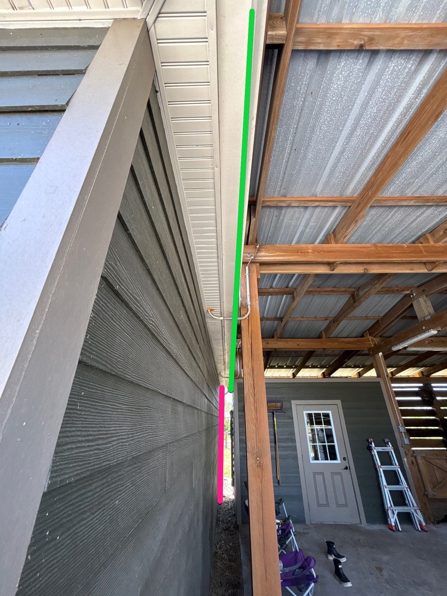  7-inch White seamless gutters and downspouts in Myakka City FL by Gutter Professors