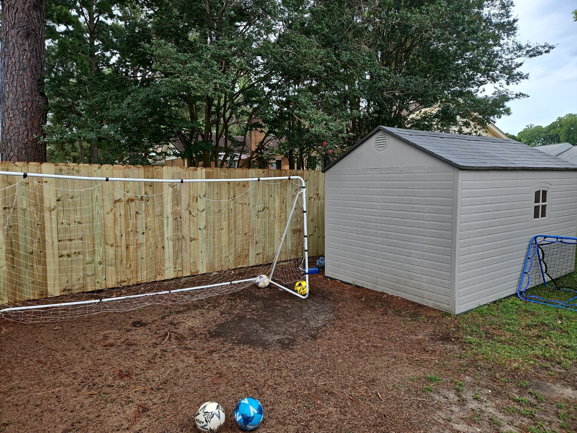 Looks Like New—Year After Year! by Tidewater Fence