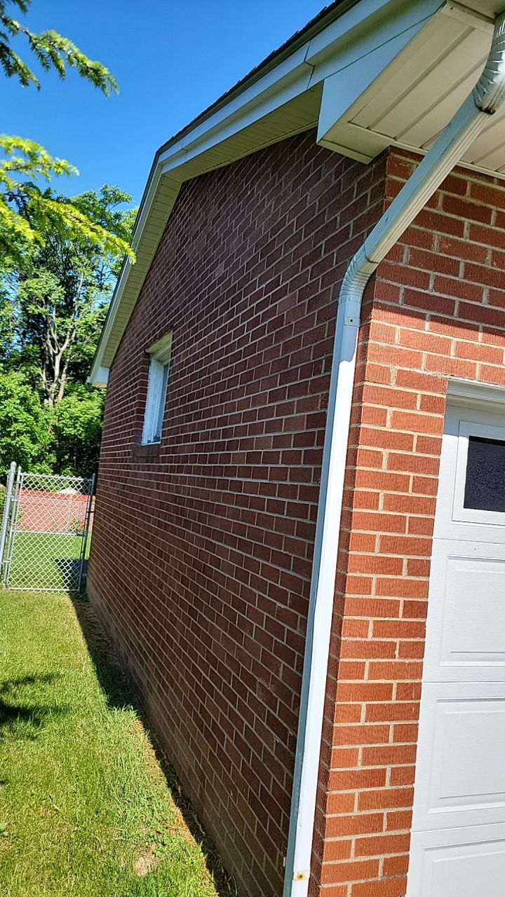 Brand: Atlas Pinnacle Color: Pristine Sunset Drip: White by Eagle Eye Roofing