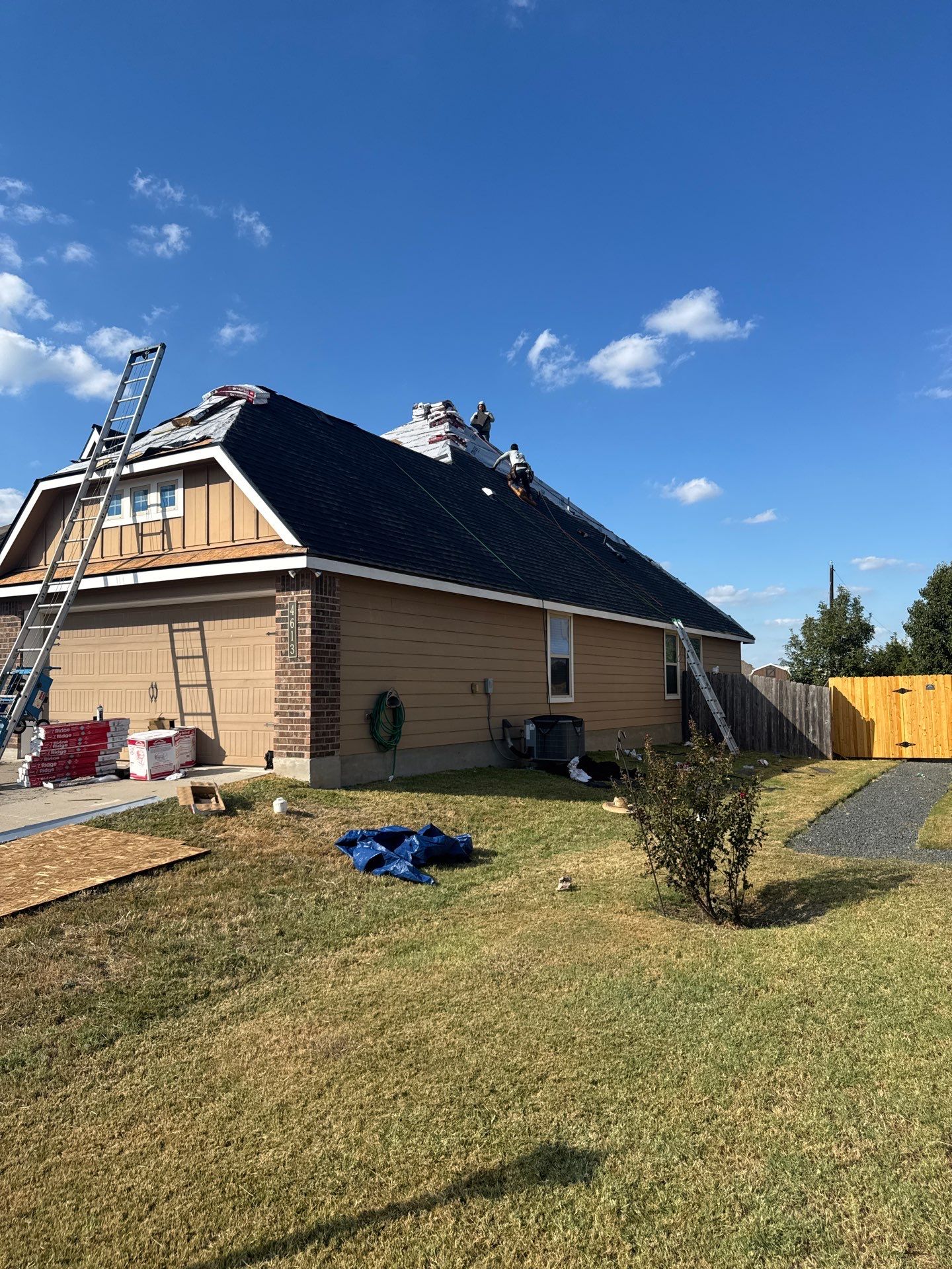 Residential Roof Replacement using GAF NATURAL SHADOW - CHARCOAL by Elite Roofing LLC