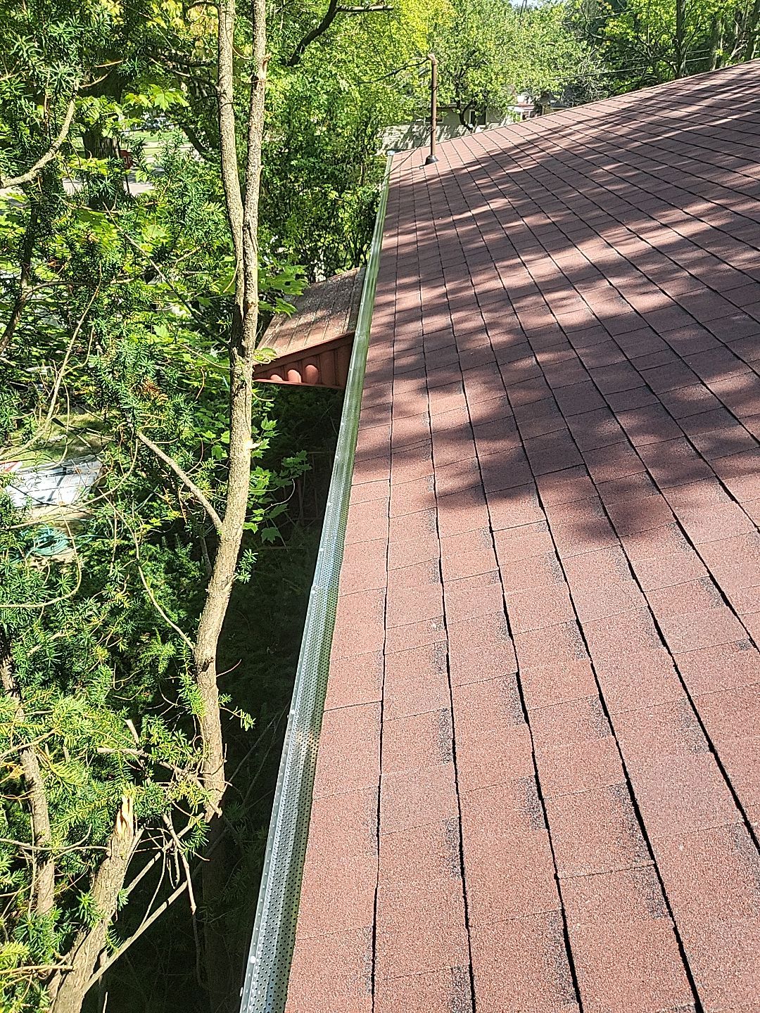 ATLAS PINNACLE COLOR: SUNSET by Eagle Eye Roofing