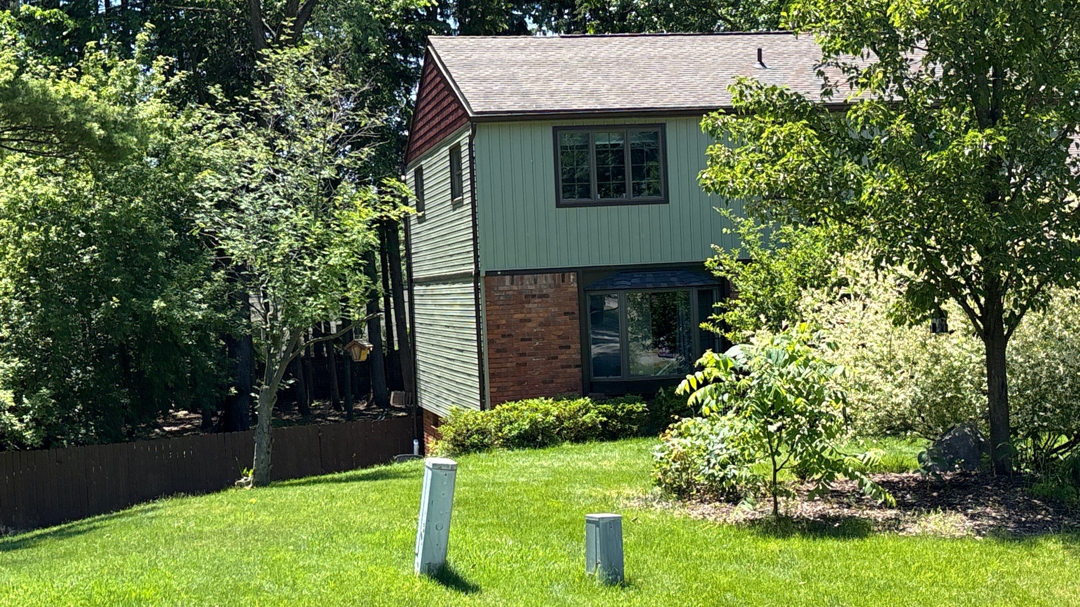 Siding Replacement using Alside D4 Odyssey-Plus Dutchlap by 180 Contractors