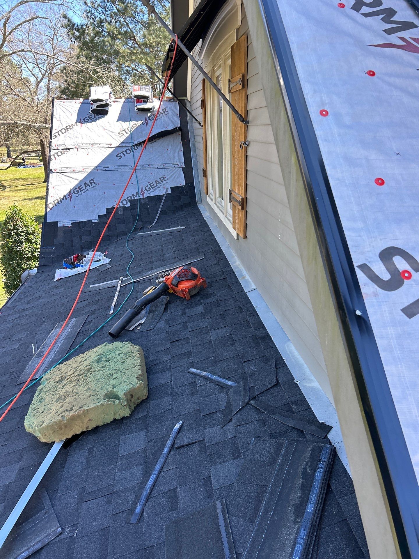 Roof Replacement Tomball by Roof Repair Company