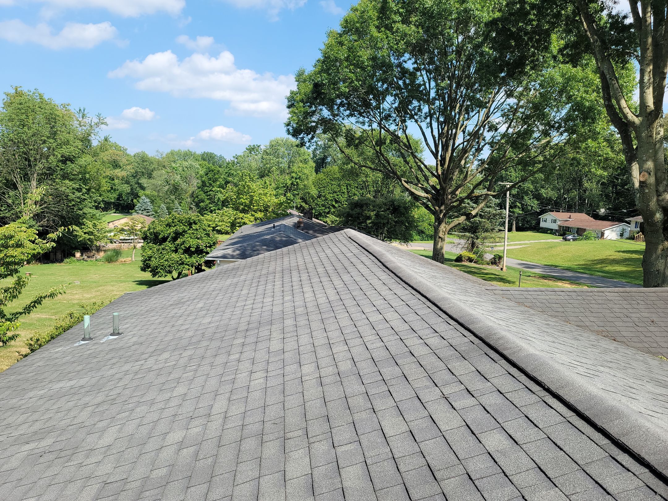 OWENS CORNING COLOR: Onyx Black by Eagle Eye Roofing