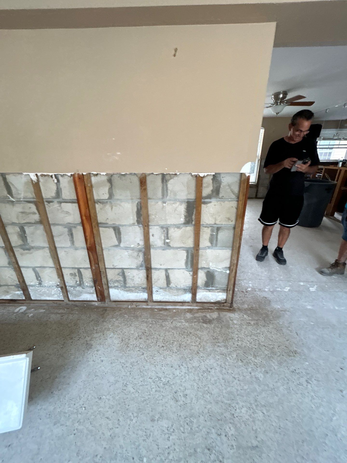 Mold Remediation + Reconstruction Bradenton by Ampm Restoration Services