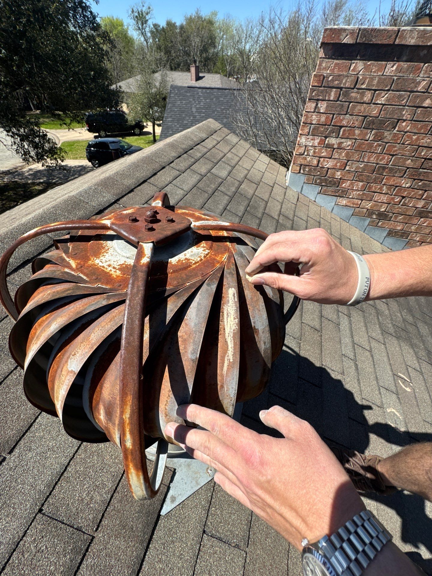 HONG L by Boss Hogg Roofing