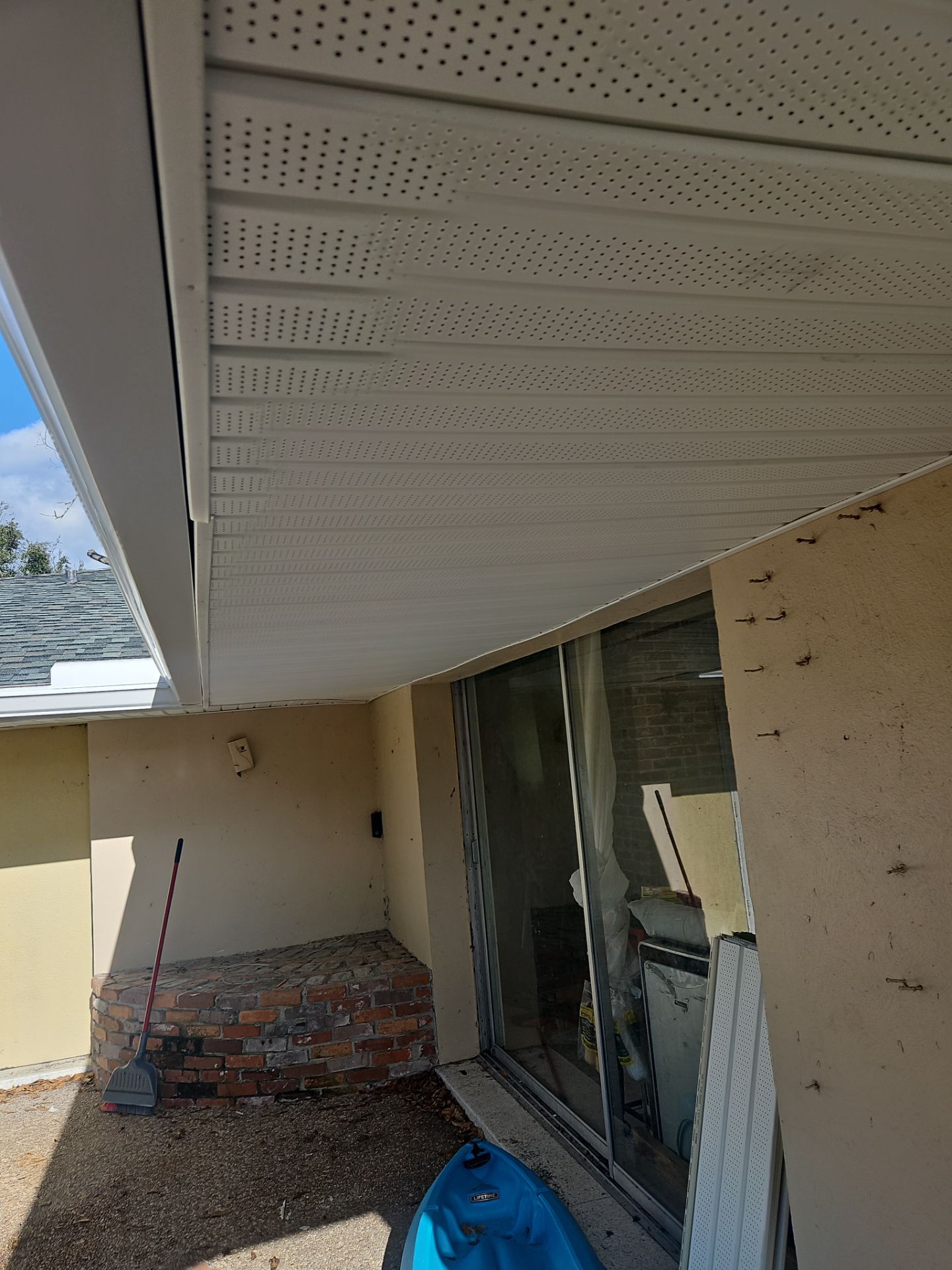 Soffit and Fascia Installation and Smooth Box Gutters and Downspouts in Sarasota FL by Gutter Professors