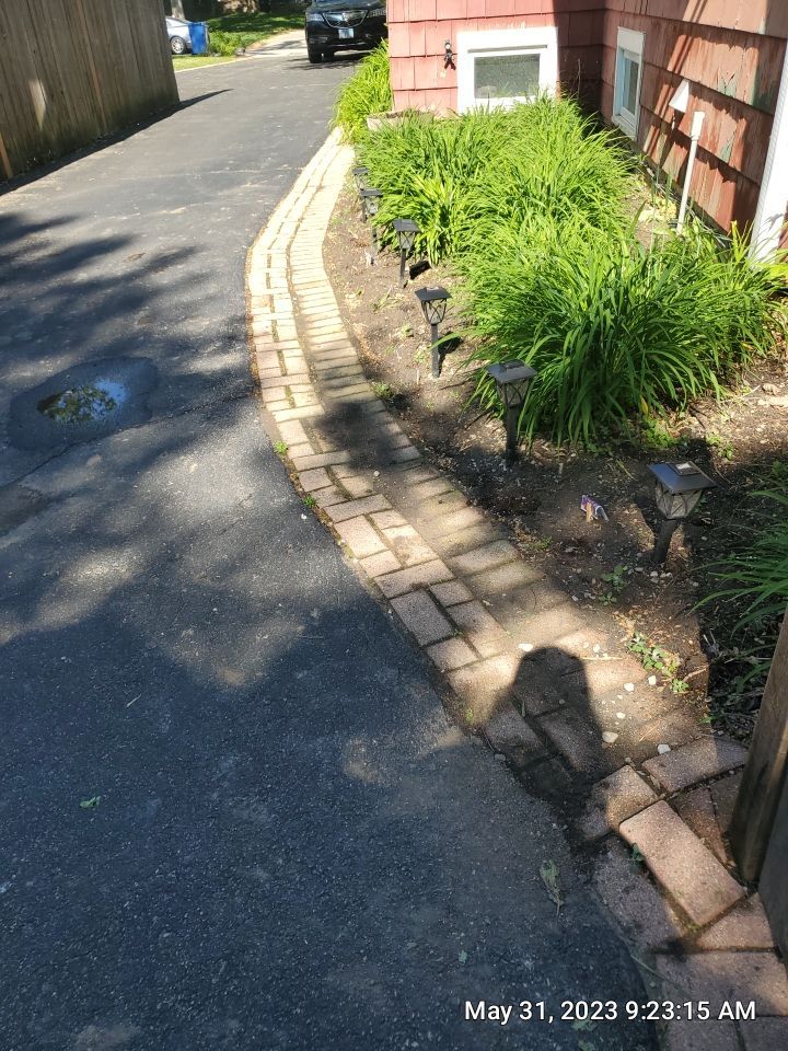 Brick paver clean, sand and seal. using Surebond SB-1300 by Northern Power Washing LLC.