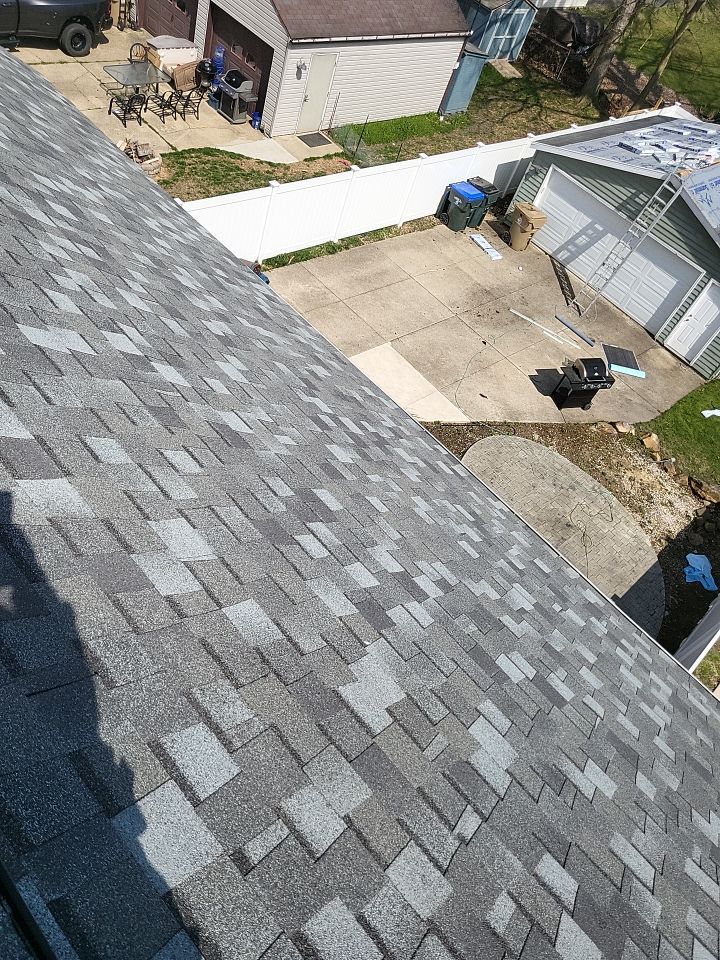 ATLAS PINNACLE COLOR: COASTAL GRANITE DRIP EDGE: WHITE by Eagle Eye Roofing