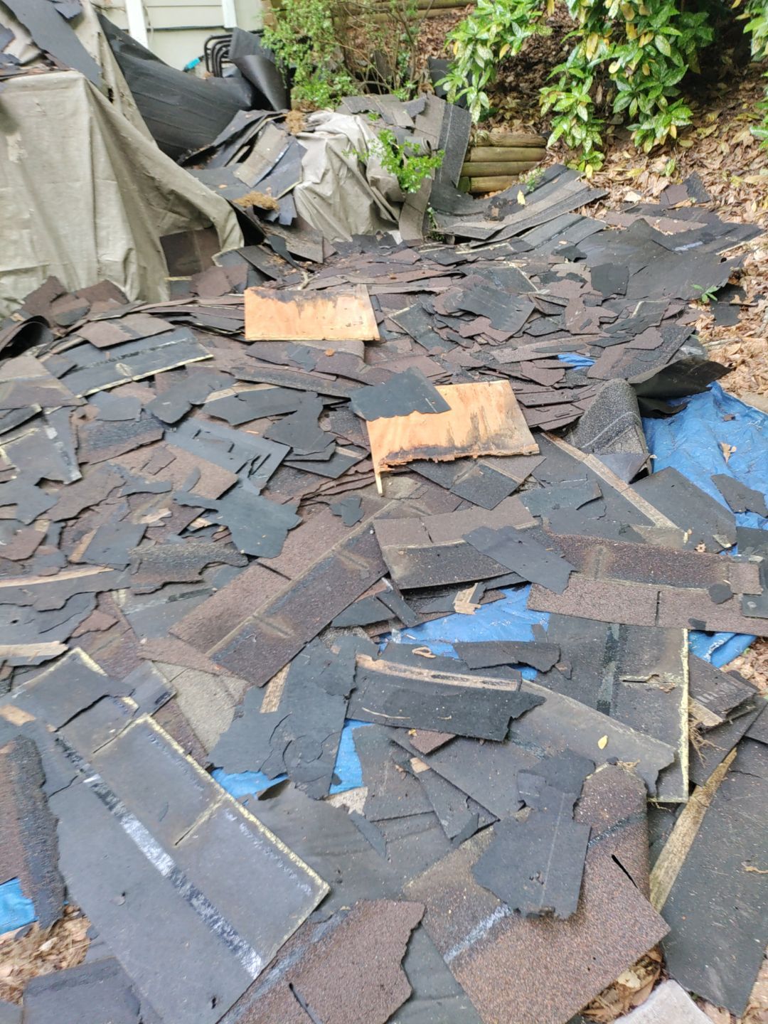 Residential Roof Replacement using Owens Corning Trudef Twilight Black by Inspector Roofing and Restoration