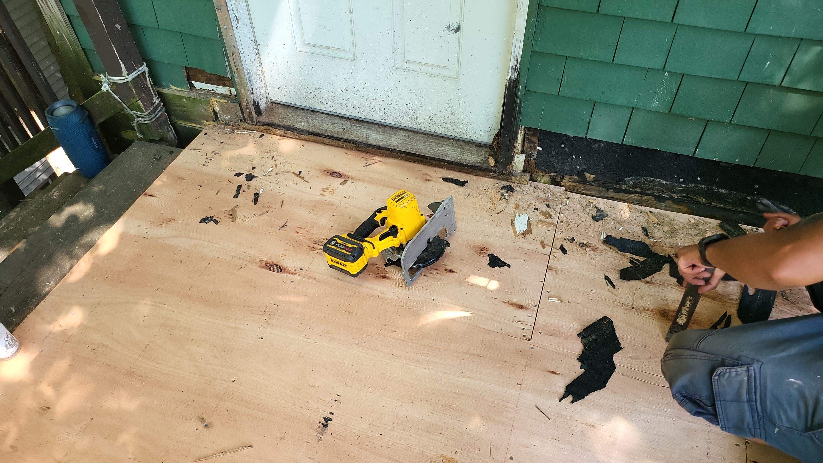 Deck Installation using EPDM substrate by A Plus Exterior