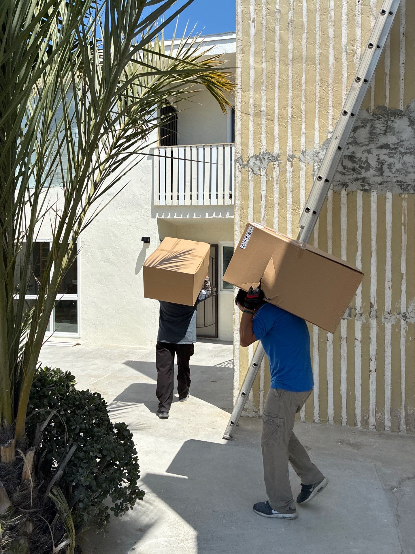 Project in 2140 Howard with 17 units by M1 Builds, Inc.