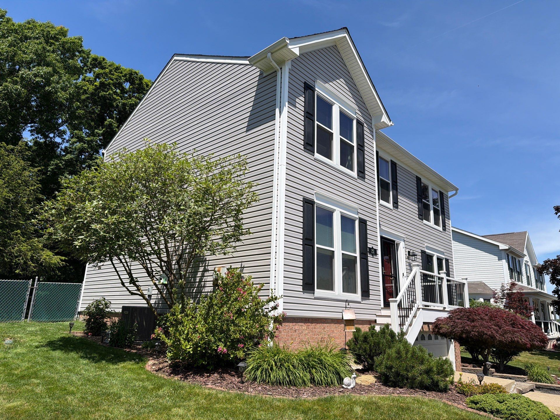 From Ancient Aluminum to beautiful Quest by Mastic by Ideal Siding Pittsburgh