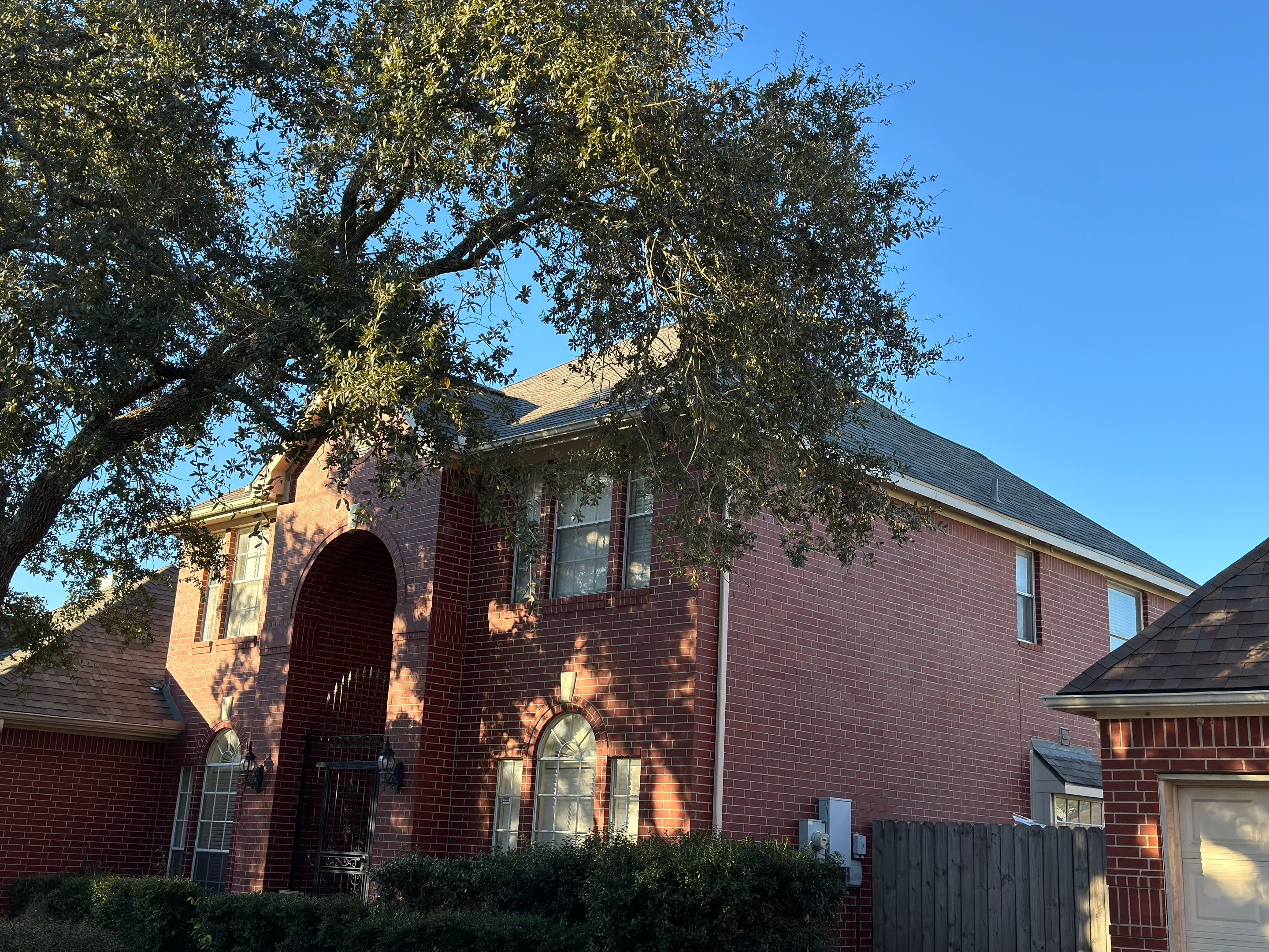 Residential Roofing Installation using Owen's Corning Duration (Lifetime) Shingles by Roof Repair Company