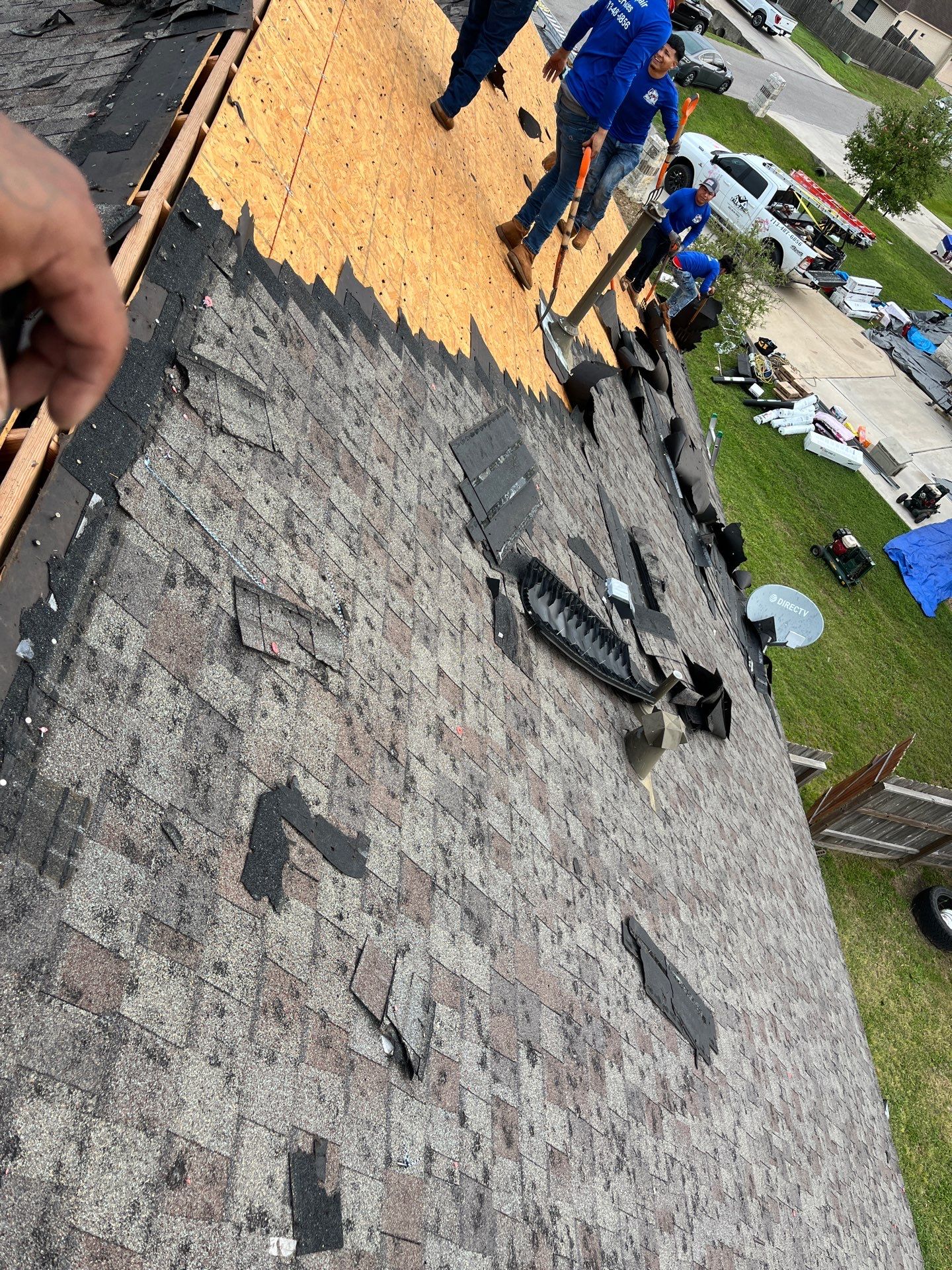 Hail Damage using Owen's Corning Duration (Lifetime) Shingles by Roof Repair Company