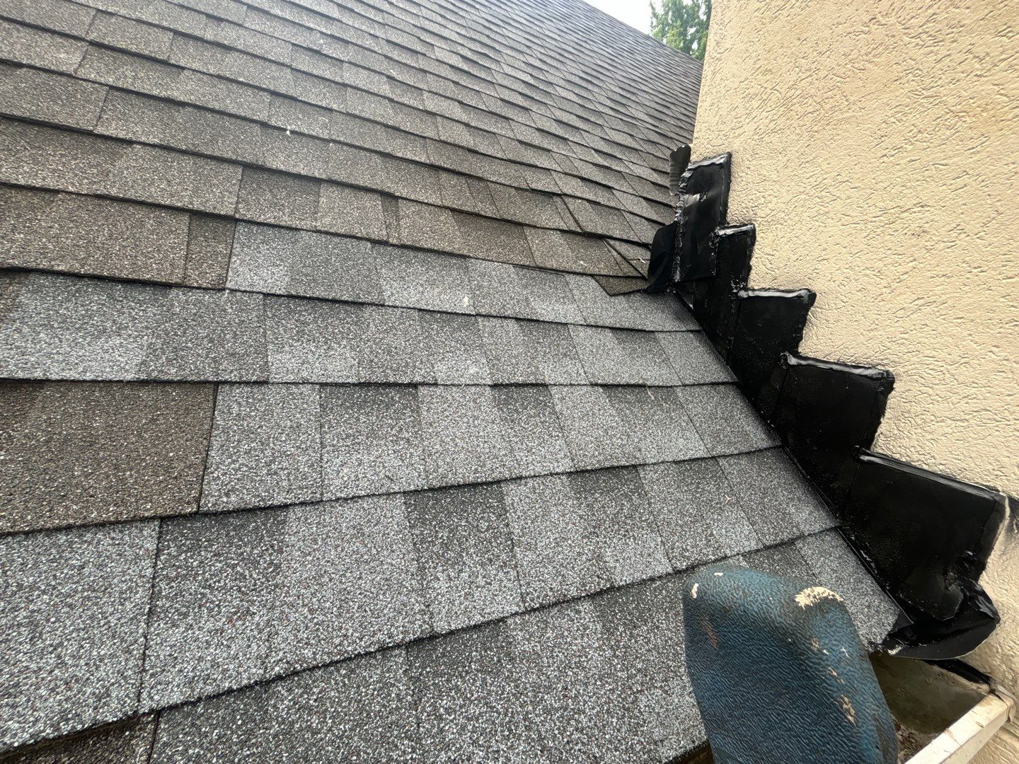 Flashing wrong installation by Deerfield Roofing LLC