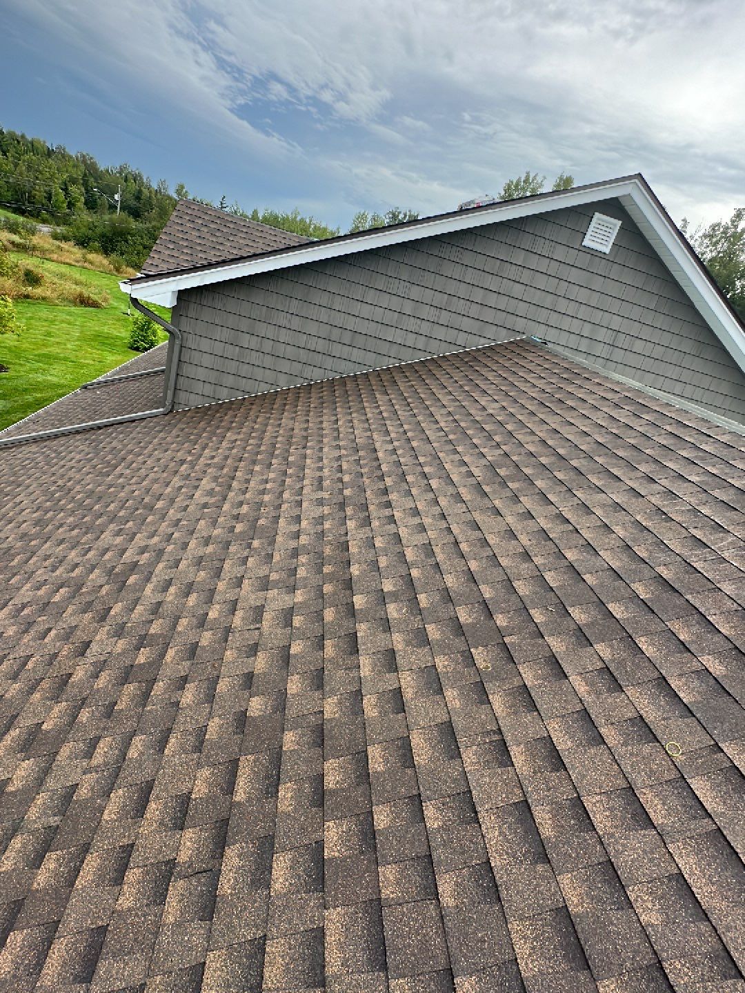 Residential Roofing Installation using Asphalt GAF HDZ by Artisan Roofing & Home Improvements Inc.