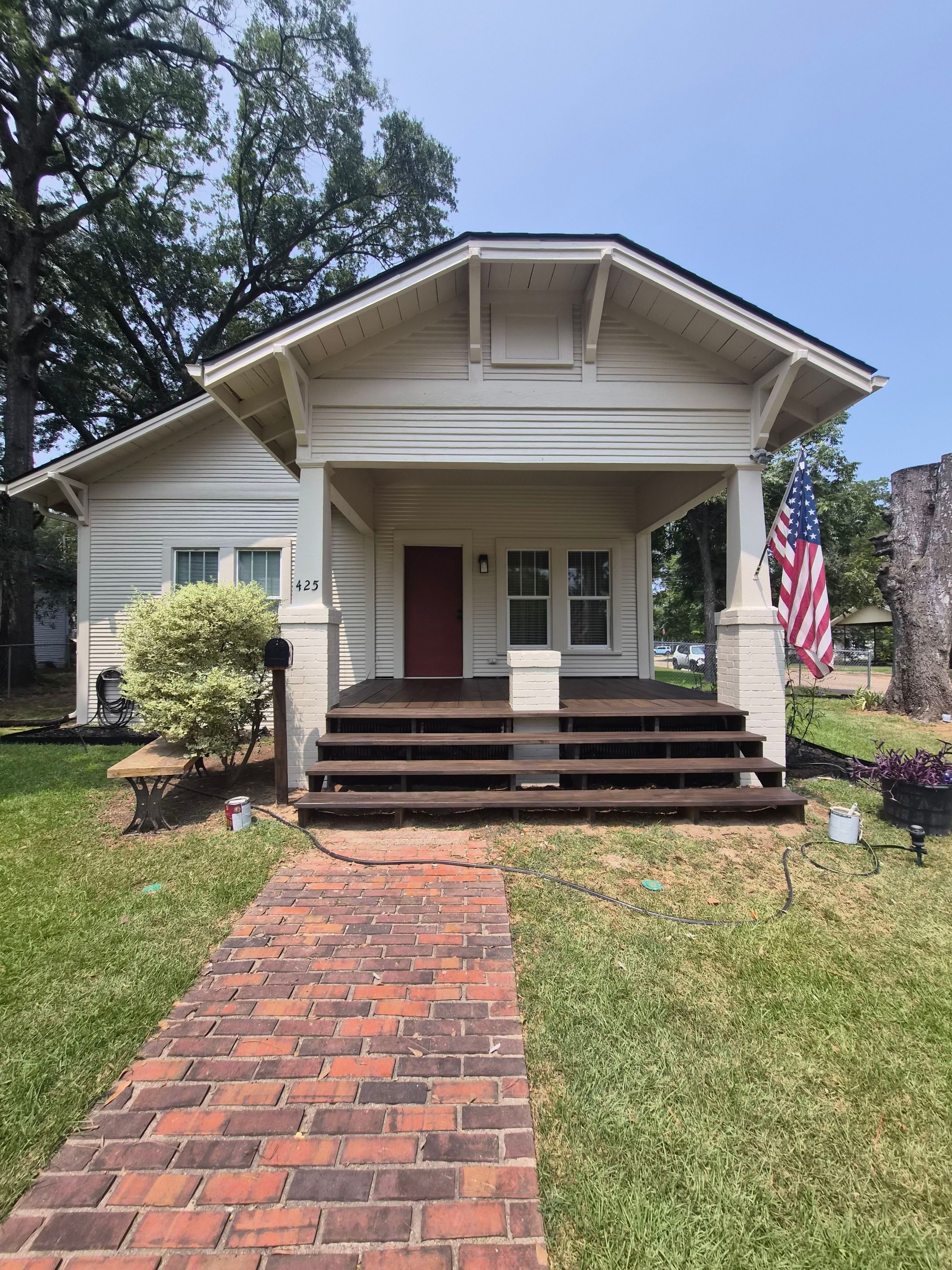 Old Mineola Home Gets New Facelift with Paint by Quality Coats Painting