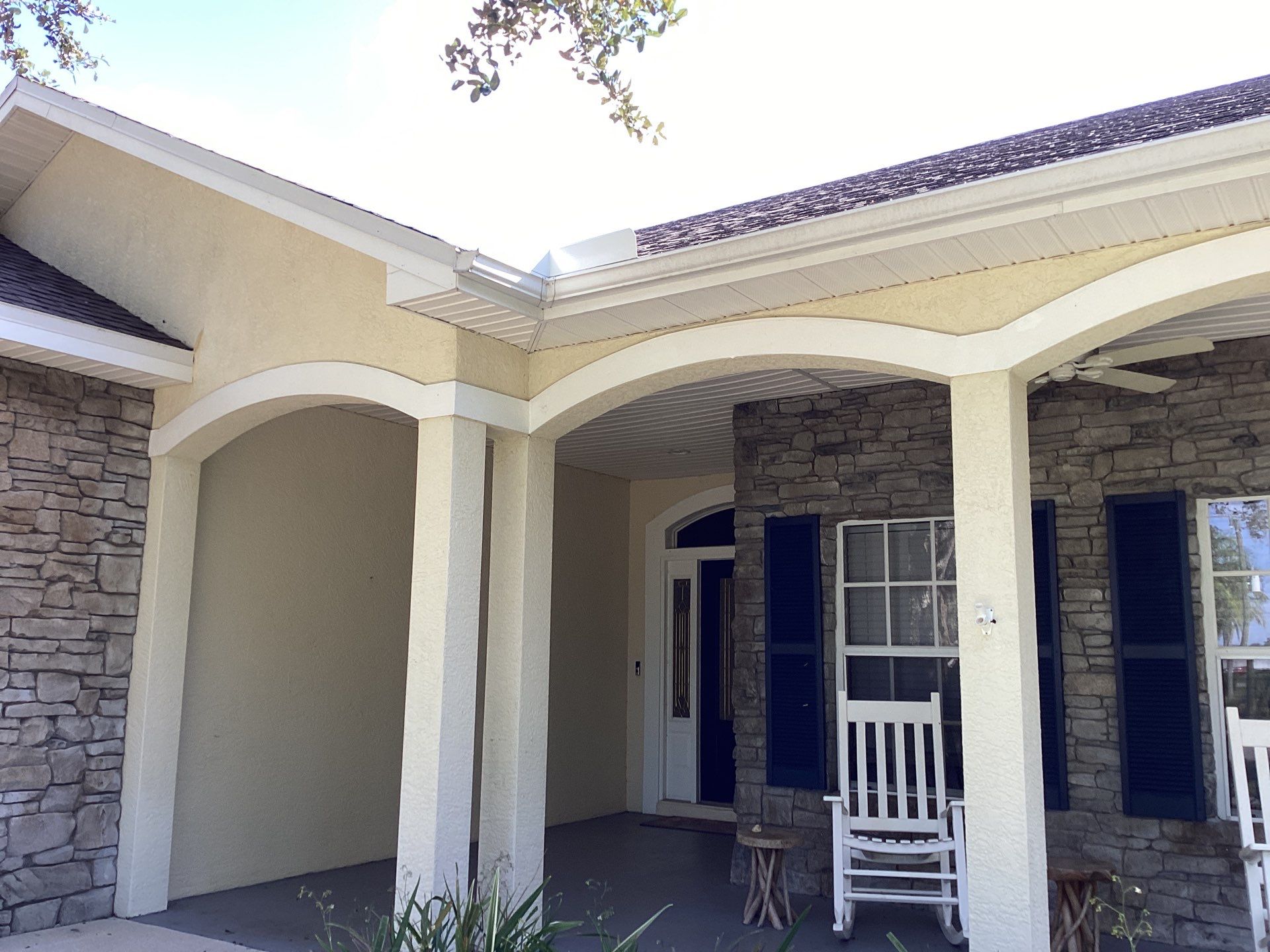 Gutter cleaning and Seal in Lehigh Acres, FL by Gutter Professors