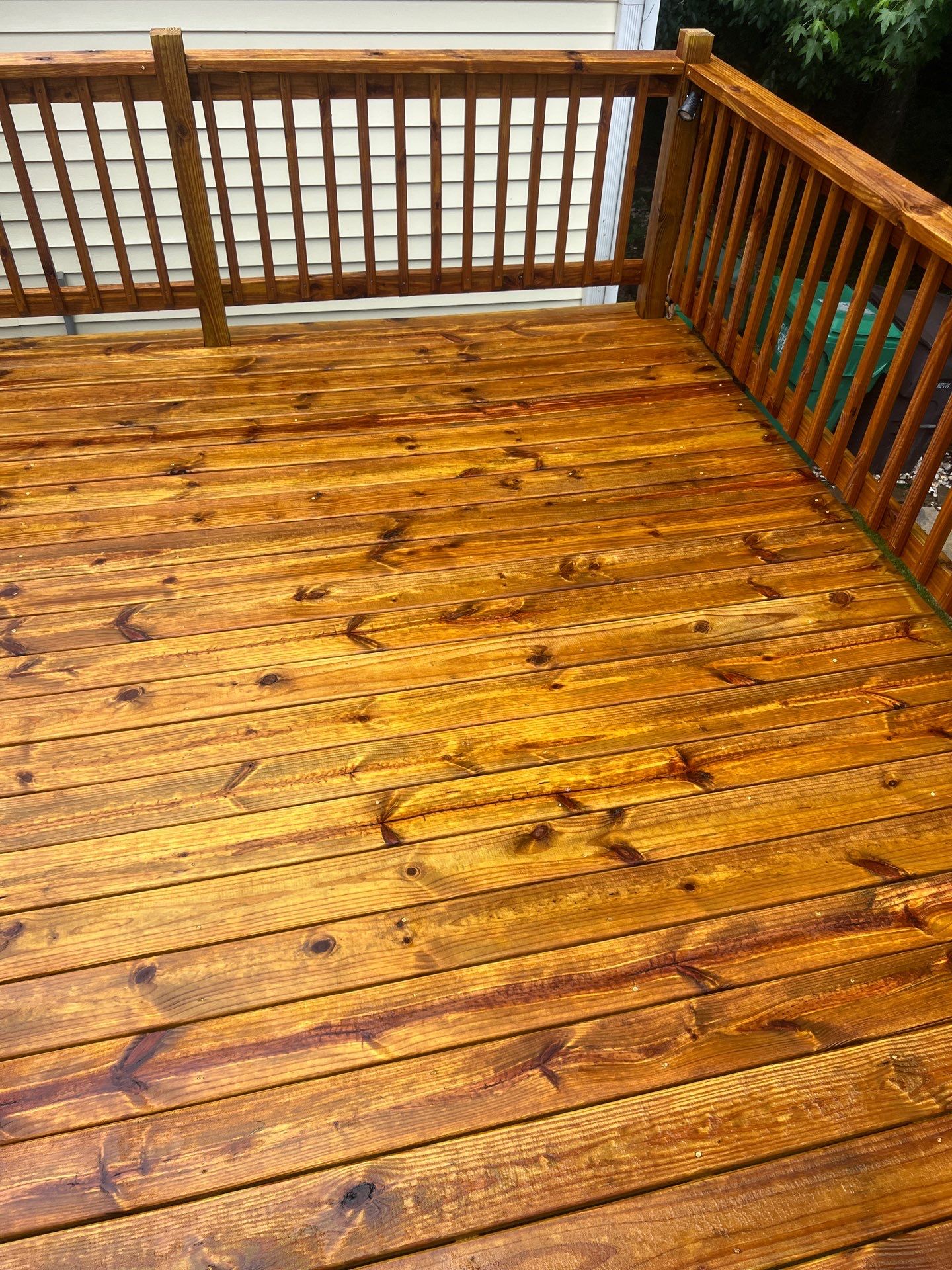 Wood Deck using Wood Sealant by DuraSeal