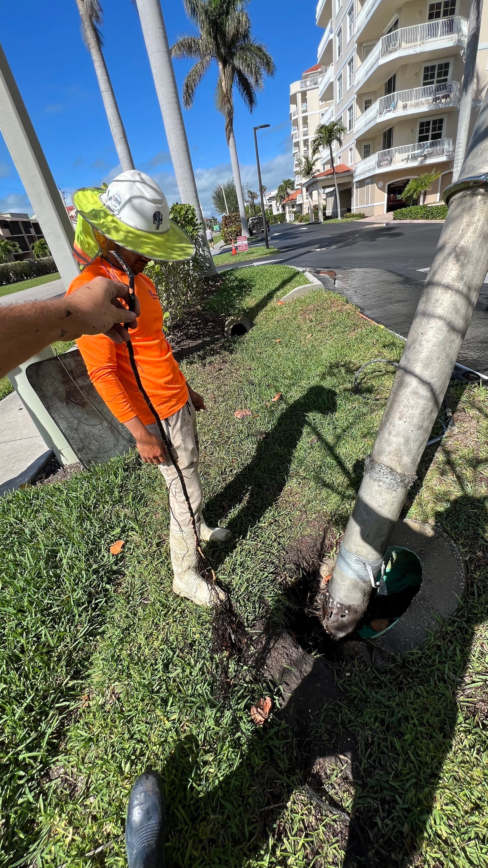 Condo Complex Stormwater System Maintenance by APS Power & Water