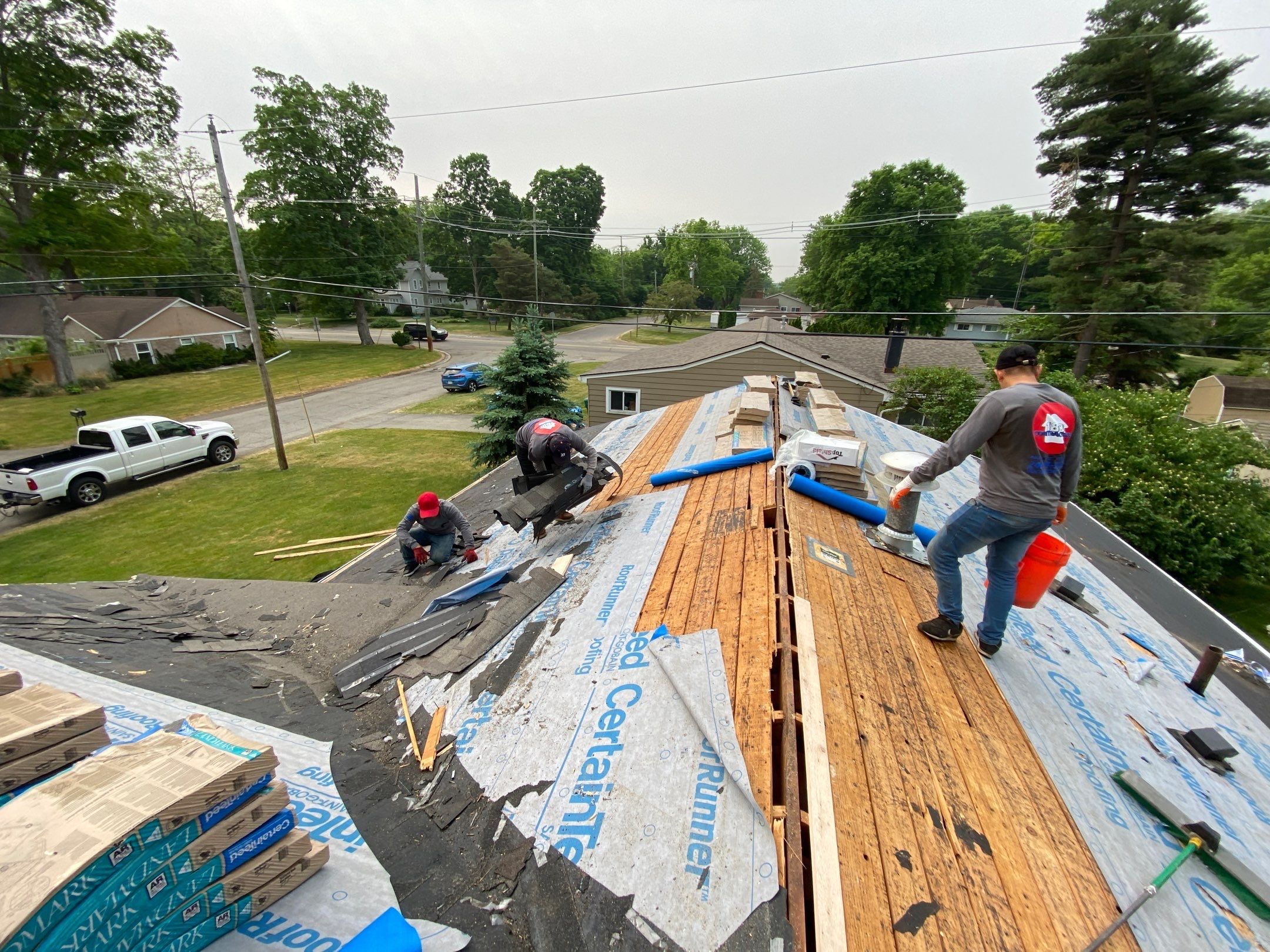 Roof Replacement using CertainTeed Landmark by 180 Contractors