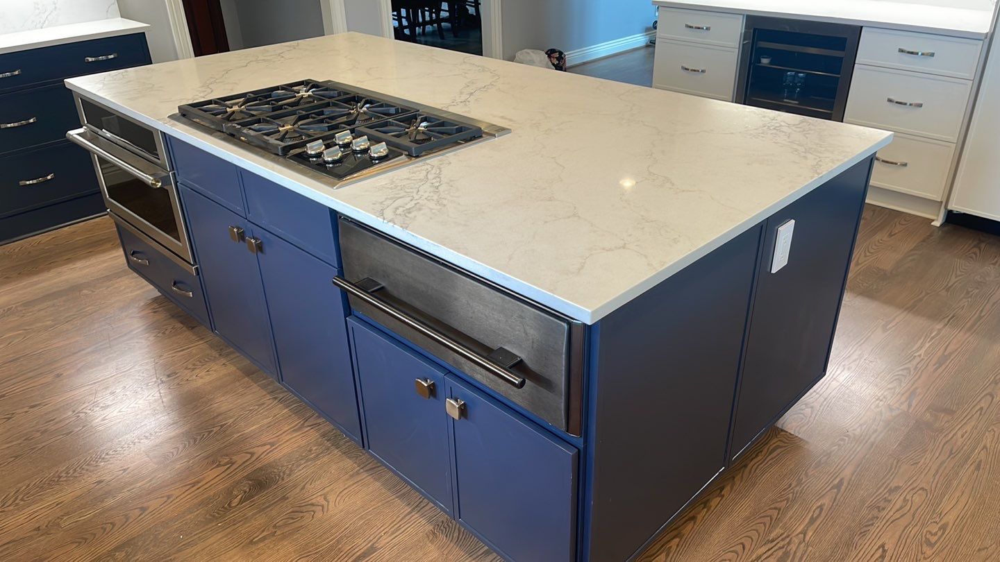 Kitchen Remodel using Fabuwood Luna Dove and Indigo Cabinetry by HomeWerkes Design & Build
