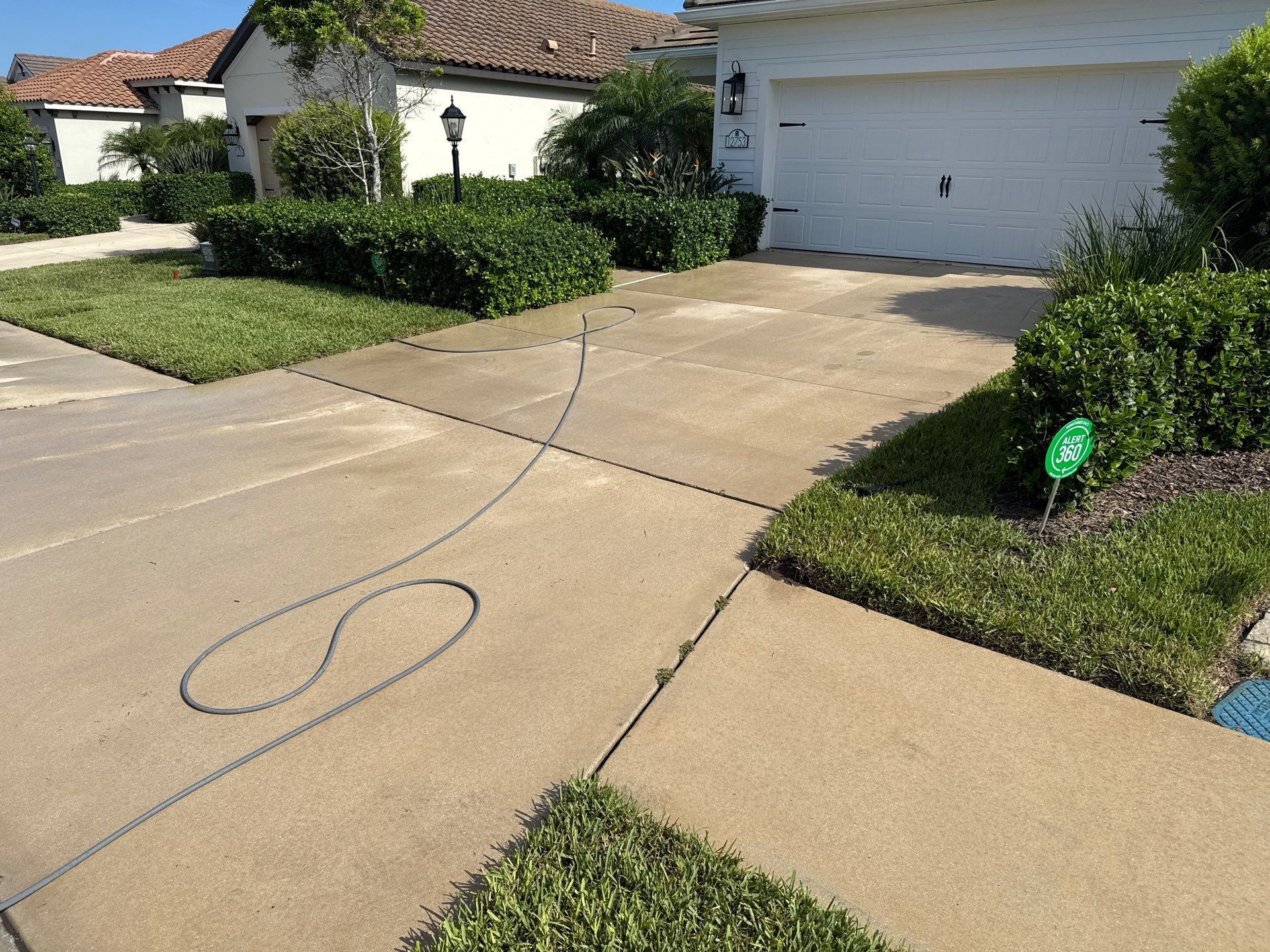 🛠️ Oil Stain Removal – Indigo Community, Lakewood Ranch, FL by Sunshine AquaWash