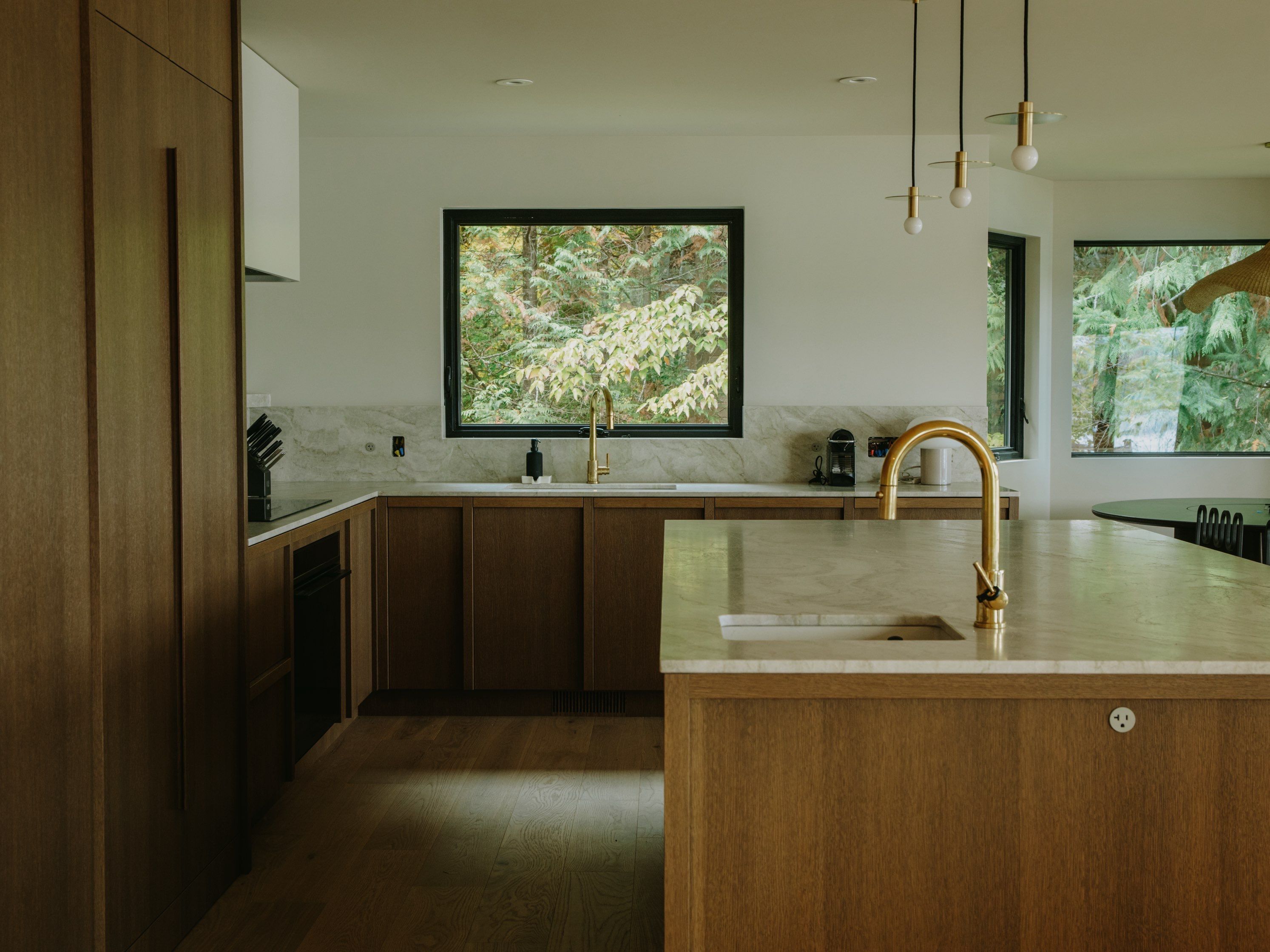 Sproat Lake Renovation by Camelot Homes