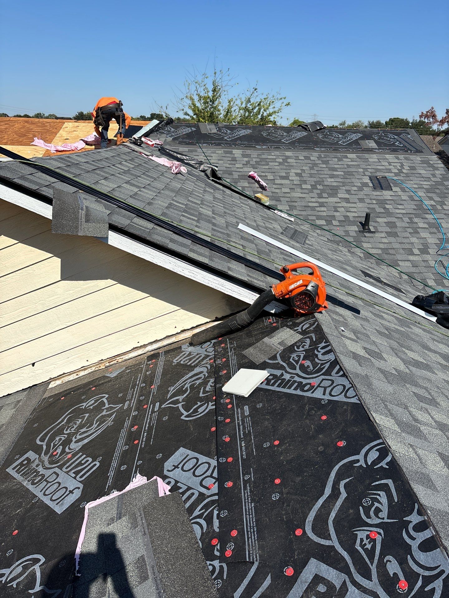 Residential Roofing Repair using Owen's Corning Duration (Lifetime) Shingles by Roof Repair Company
