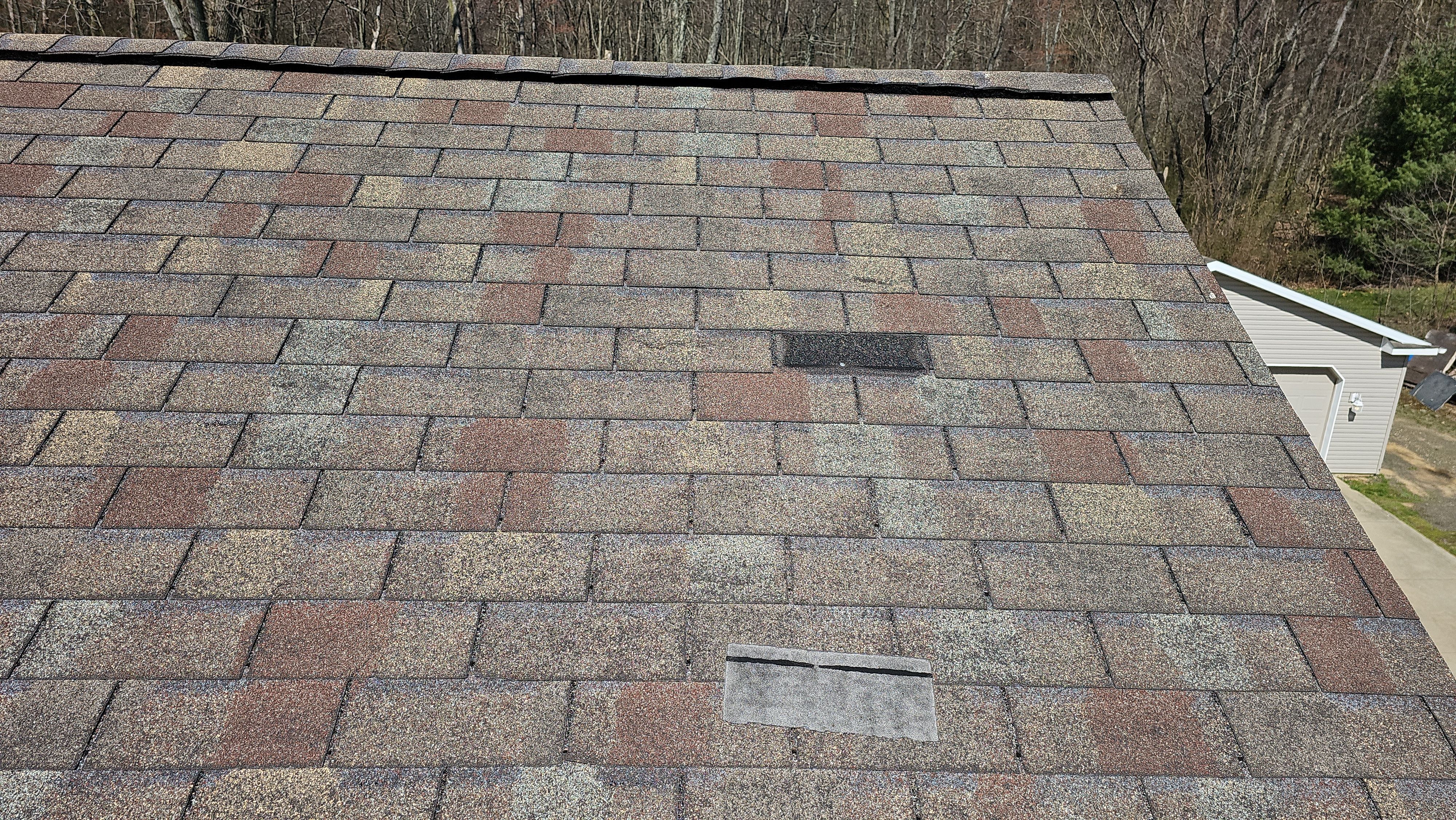 Atlas Pinnacle, Color, Coastal Granite, Drip Edge, Birch White by Eagle Eye Roofing