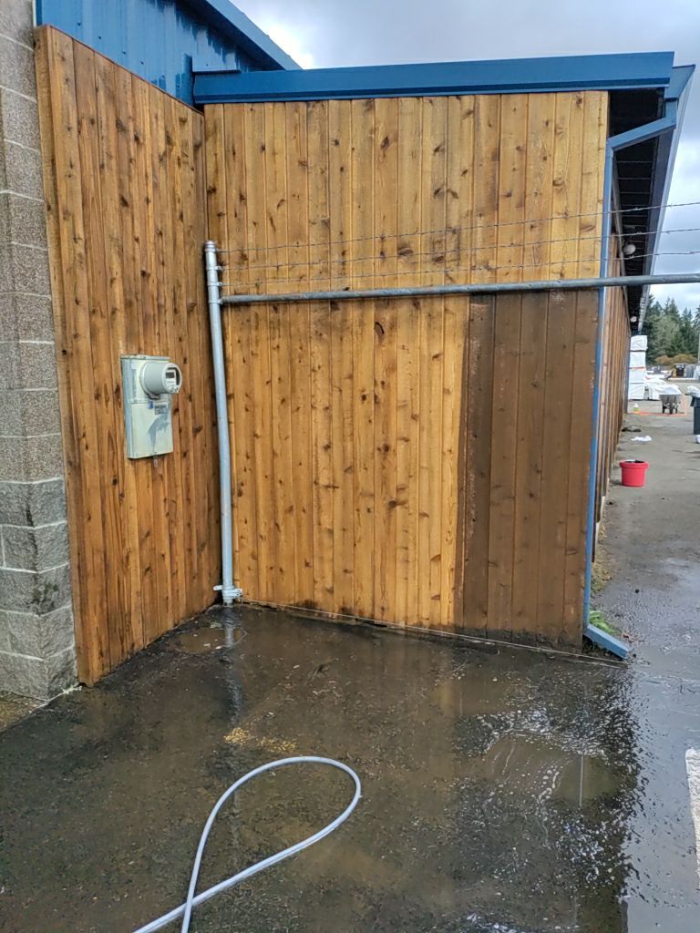 Cedar Siding Restoration using Sharkskin Brightener by Paul Schopp