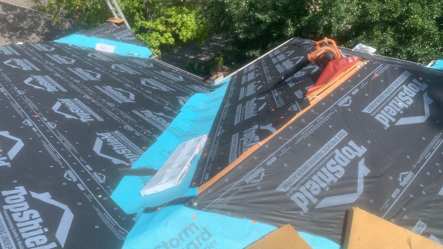 GAF HDZ - Charcoal by Elite Roofing LLC