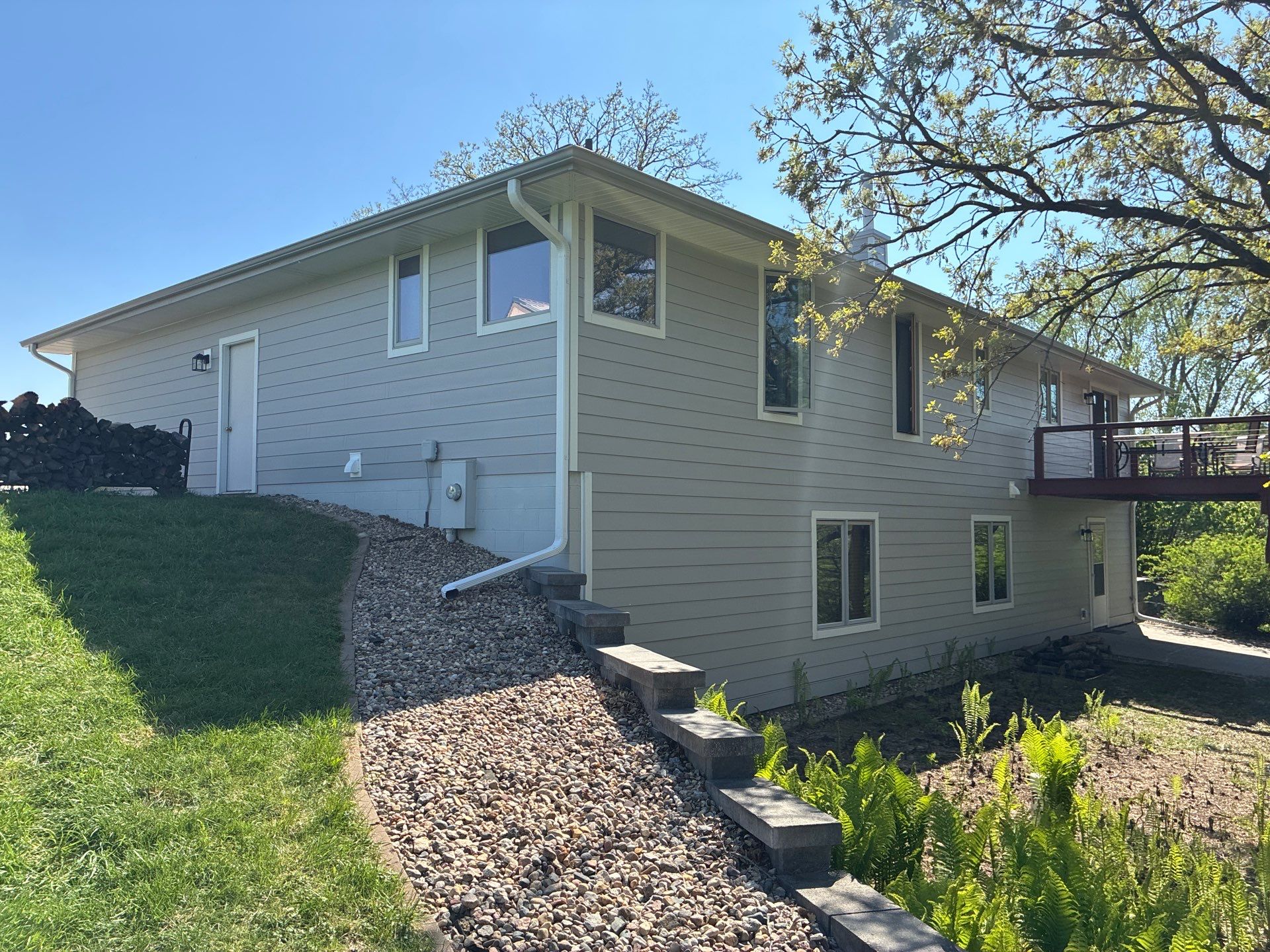James Hardie Siding and Full Roof Tear Off in Fort Calhoun by Carps Complete Exteriors