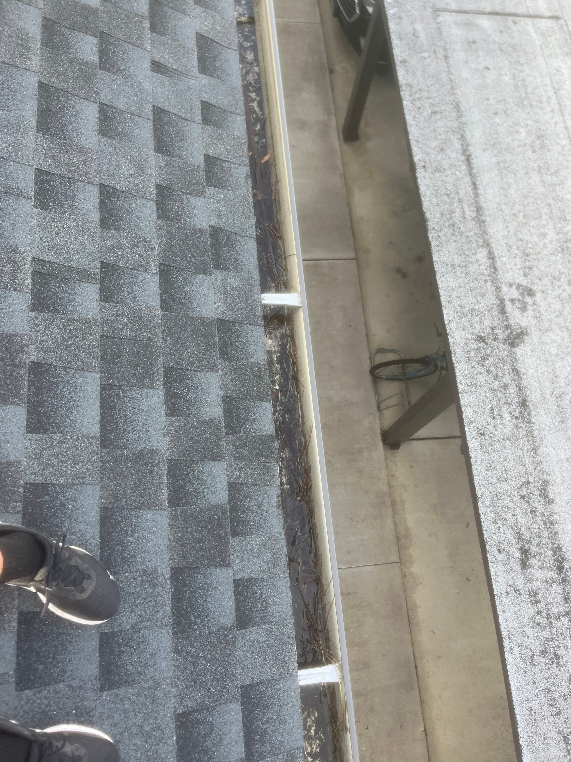 Professional Gutter Cleaning in Fort Myers FL by Gutter Professors