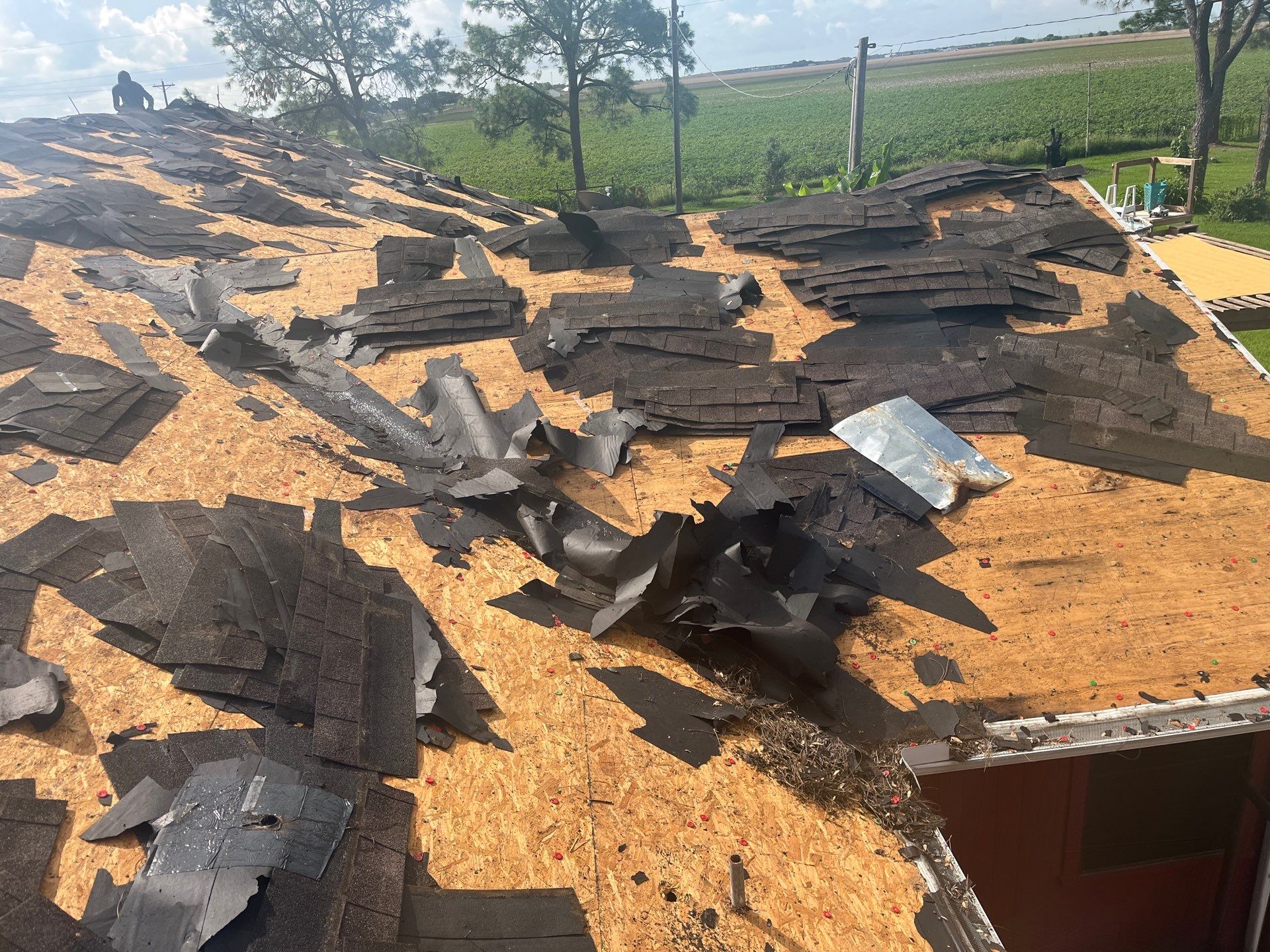 Residential Roofing Installation using Owen's Corning Duration (Lifetime) Shingles by Roof Repair Company