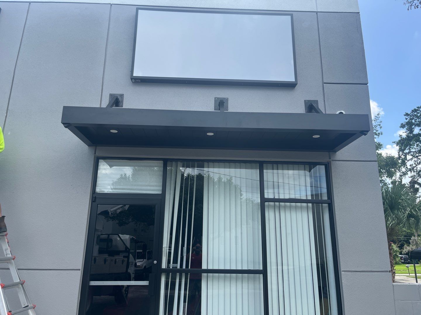 Canopies and Wall Cabinets for Vibe Vireless by SignCrafters