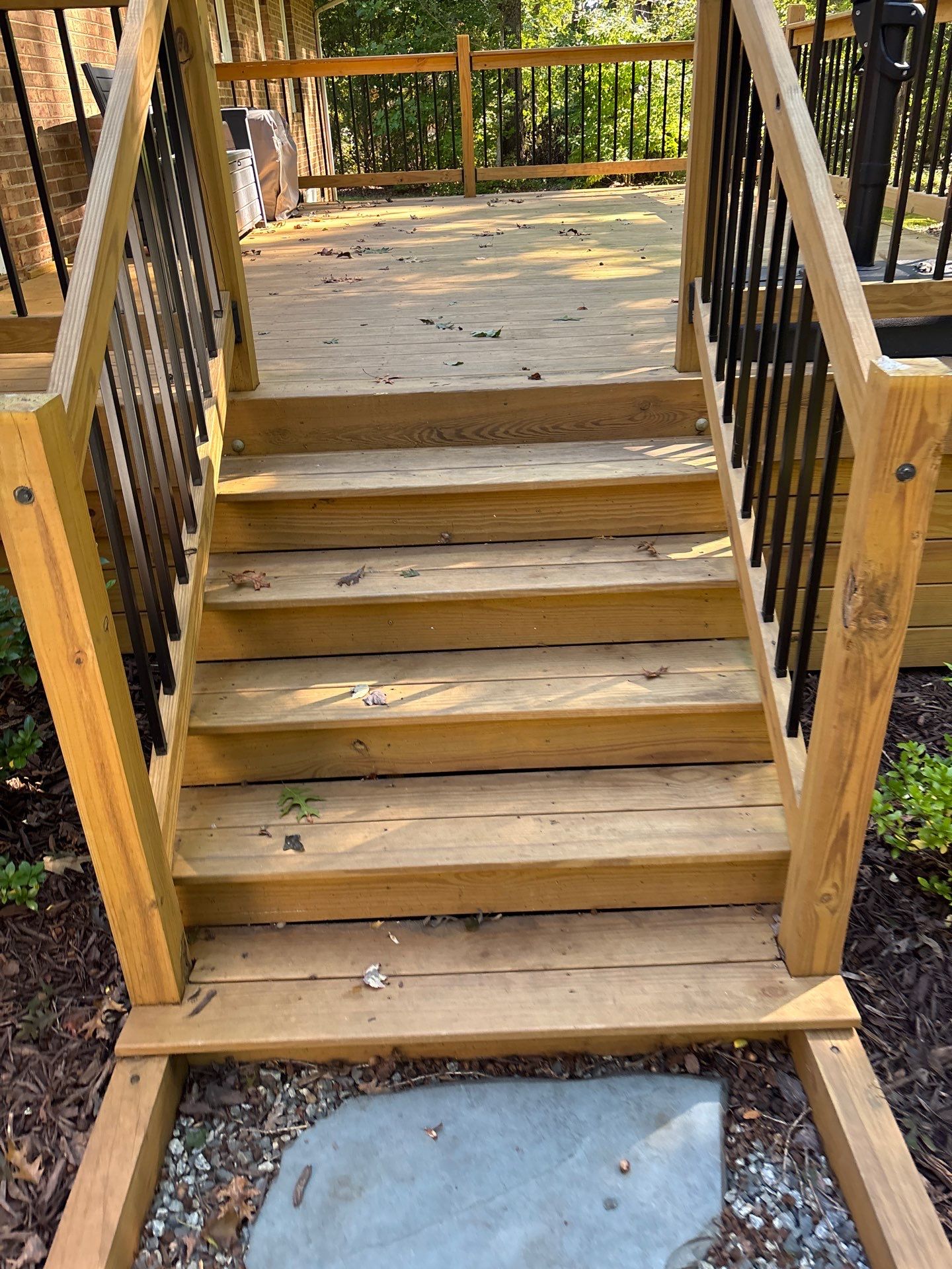 Wood Deck using Wood Sealant by DuraSeal