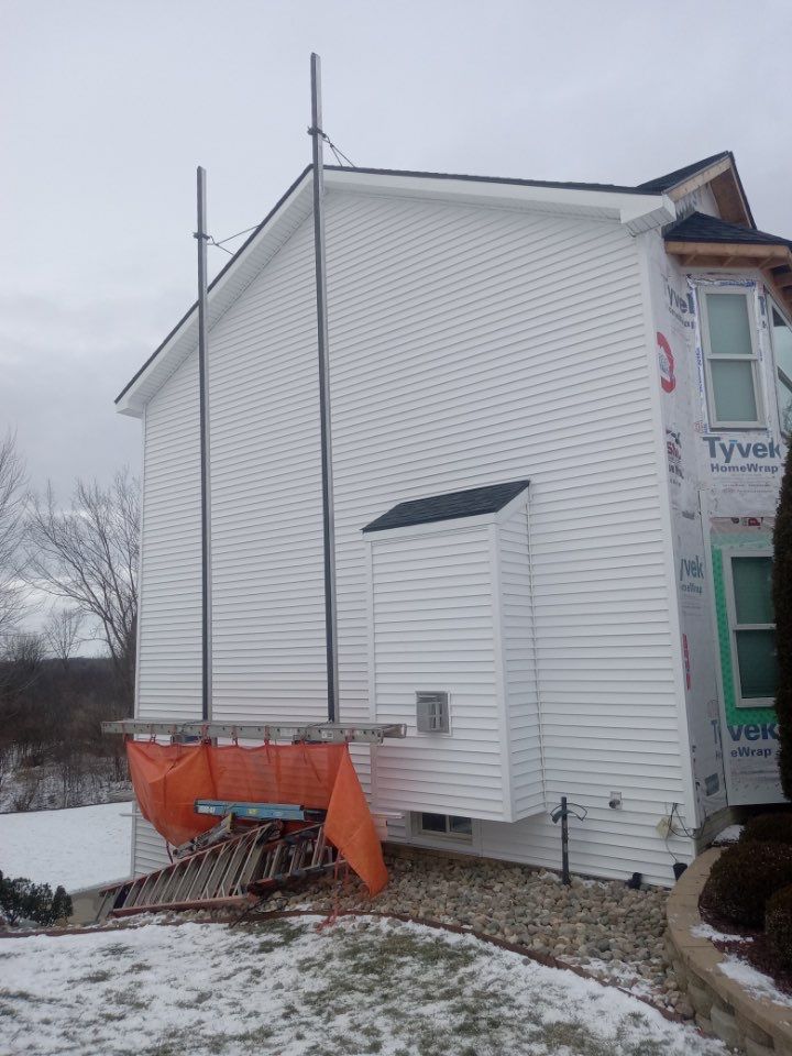 Siding Replacement using Certainteed Classic Restoration D4 by 180 Contractors