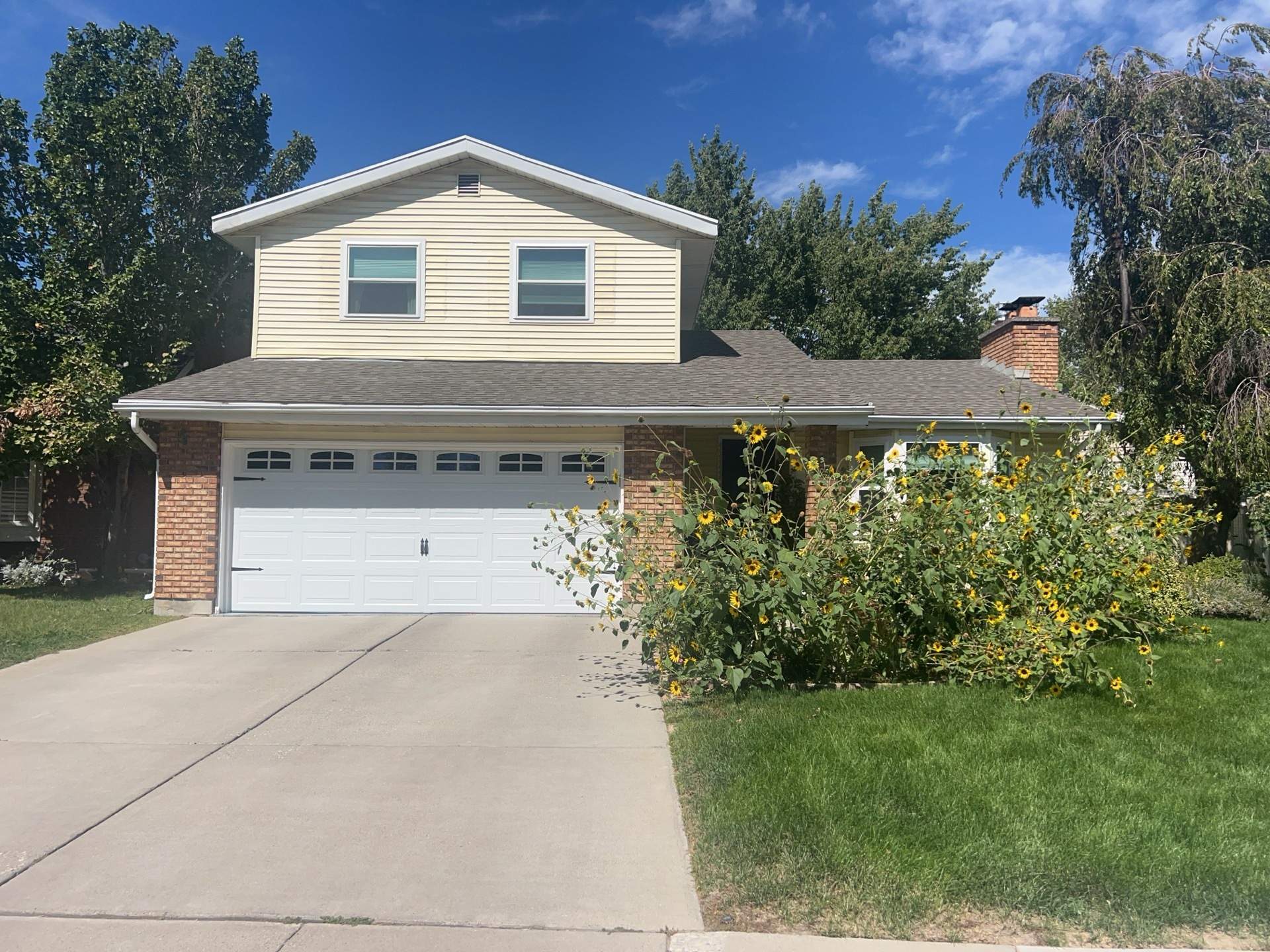 Salt Lake City | James Hardie Lap Siding | Pearl Gray by Ideal Siding Utah