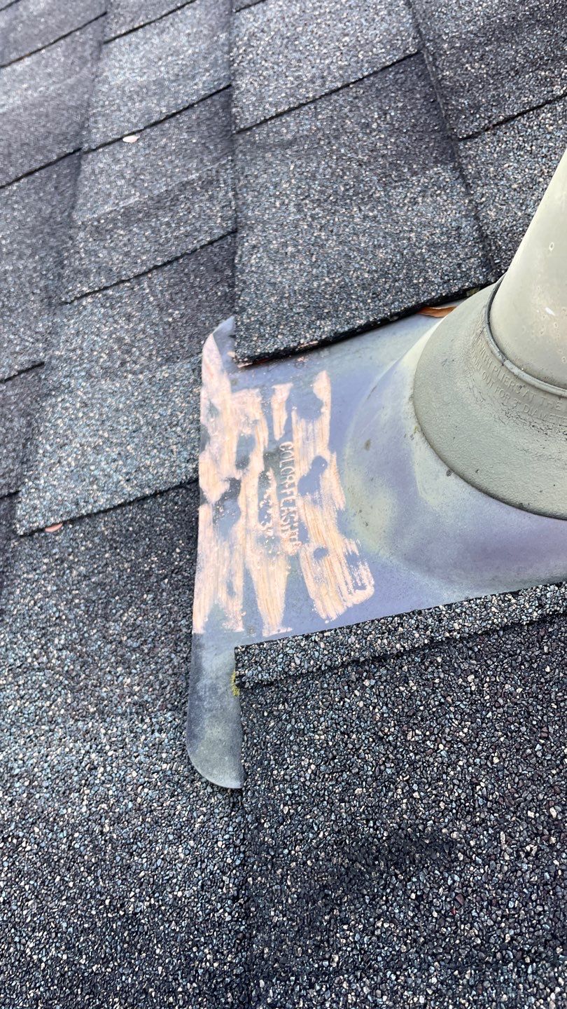 Roof replacement using Driftwood Duration by WIW Enterprises Inc