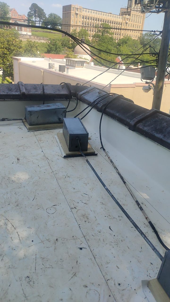Grateful Head Pizza by Hostetler Roofing
