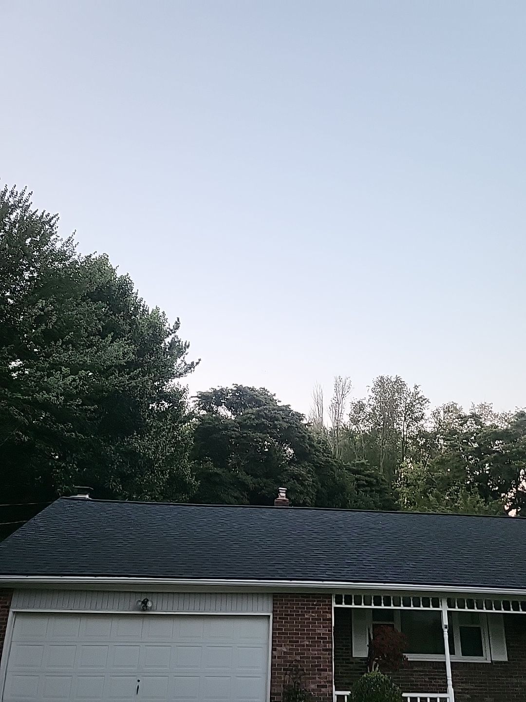 OWENS CORNING COLOR: Onyx Black by Eagle Eye Roofing