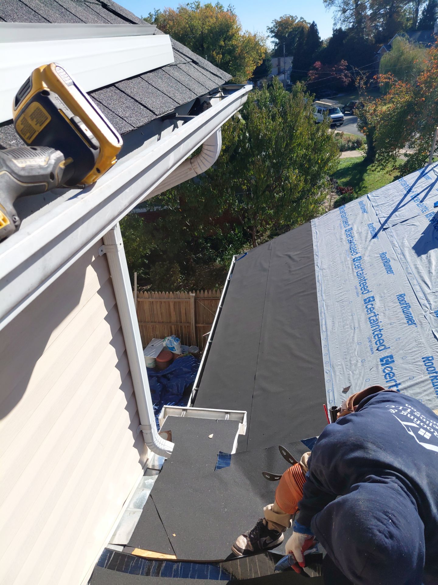 Springfield : Residential Roof Replacement with CertainTeed Landmark Pro in Max Def Expresso  by RM Banning, Inc.