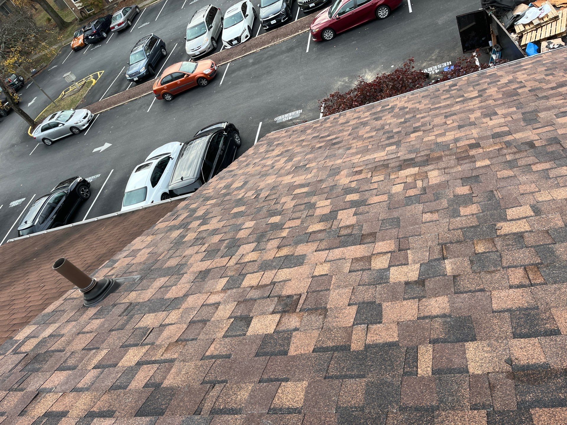 Springfield: Residential Roof Replacement with CertainTeed Landmark Pro in Max Def Burnt Sienna by RM Banning, Inc.