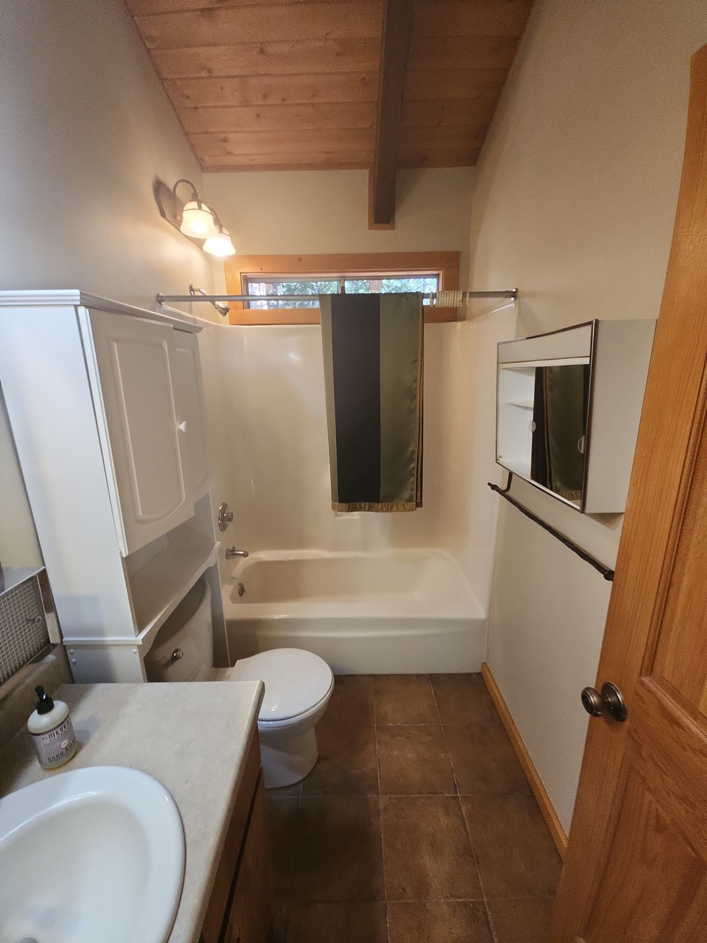 Bathroom/Kitchen Renovations by The Tahoe Tradesman