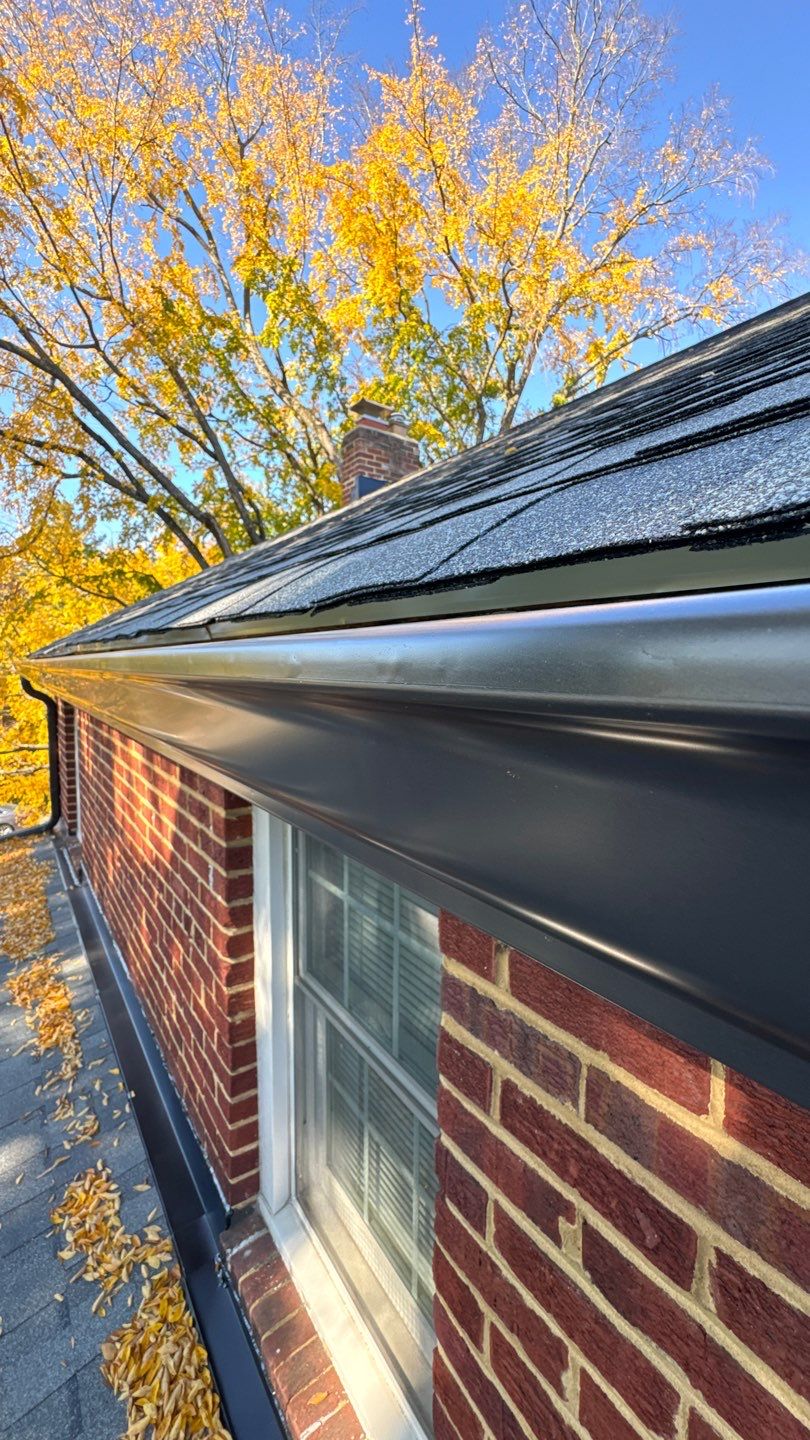 Arlington: Residential Roof Replacement With CertainTeed Landmark Designer Shingles in Georgetown Gray by RM Banning, Inc.