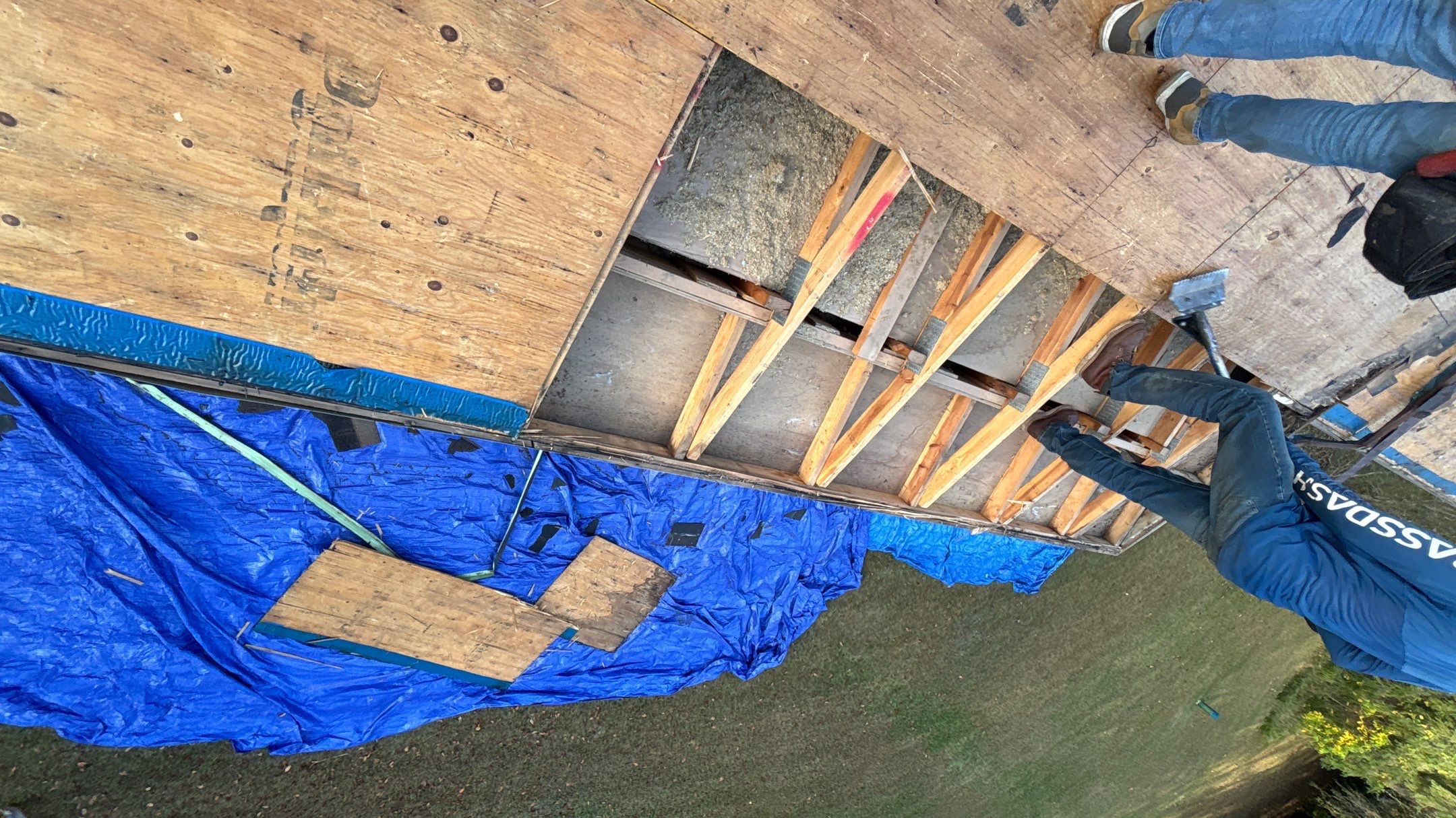 Roof Replacement using Owens Corning Sand Castle and Siding Replacement using Odyssey Plus D4" Wood Grain by 180 Contractors
