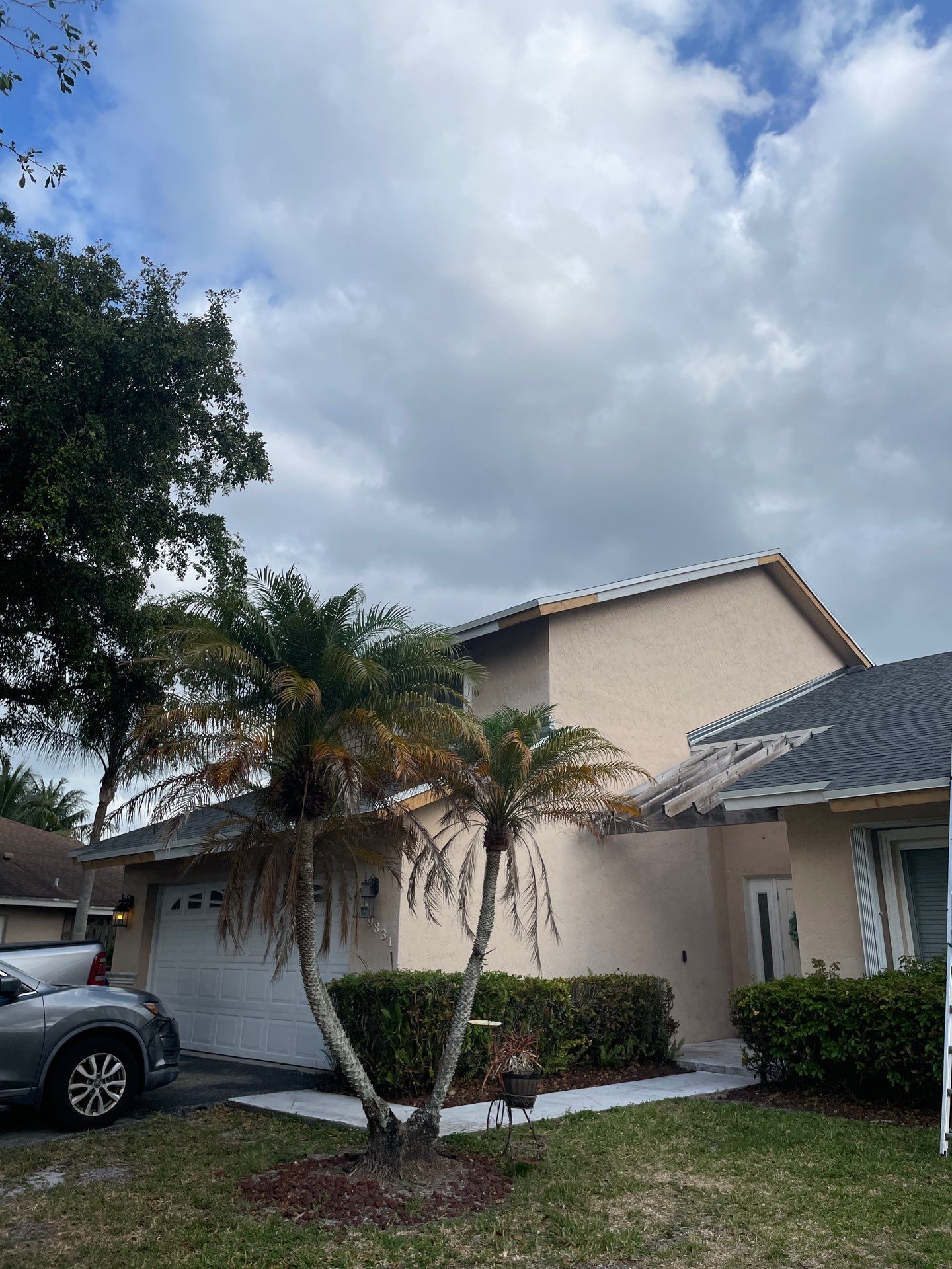 Residential Re-Roof using Owens Corning Duration Shingle in Estate Grey by First Due Roofing
